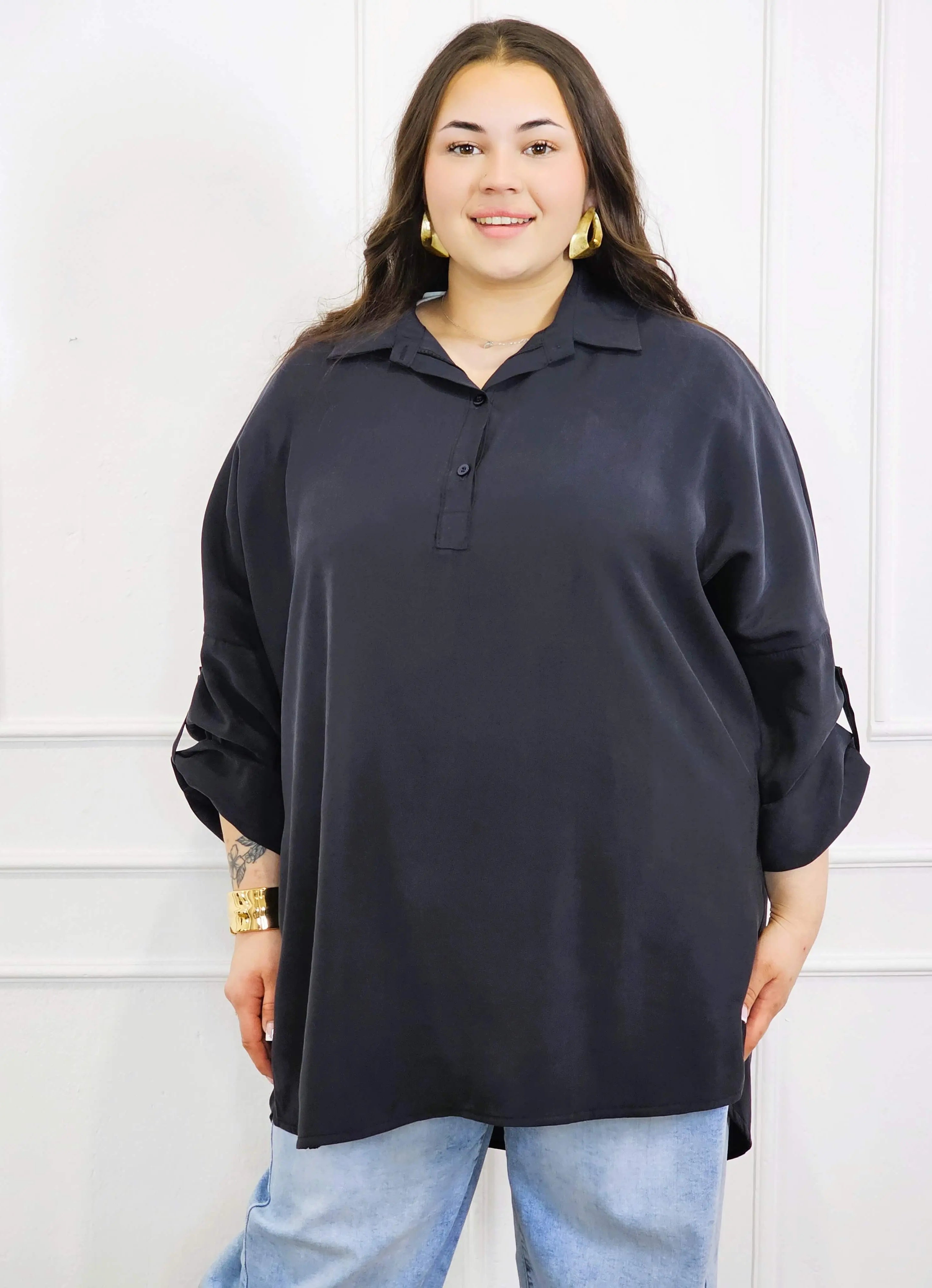 Bluzka plus size koszulowa z kołnierzykiem – luźny fason oversize z dłuższym tyłem Stylowa XL