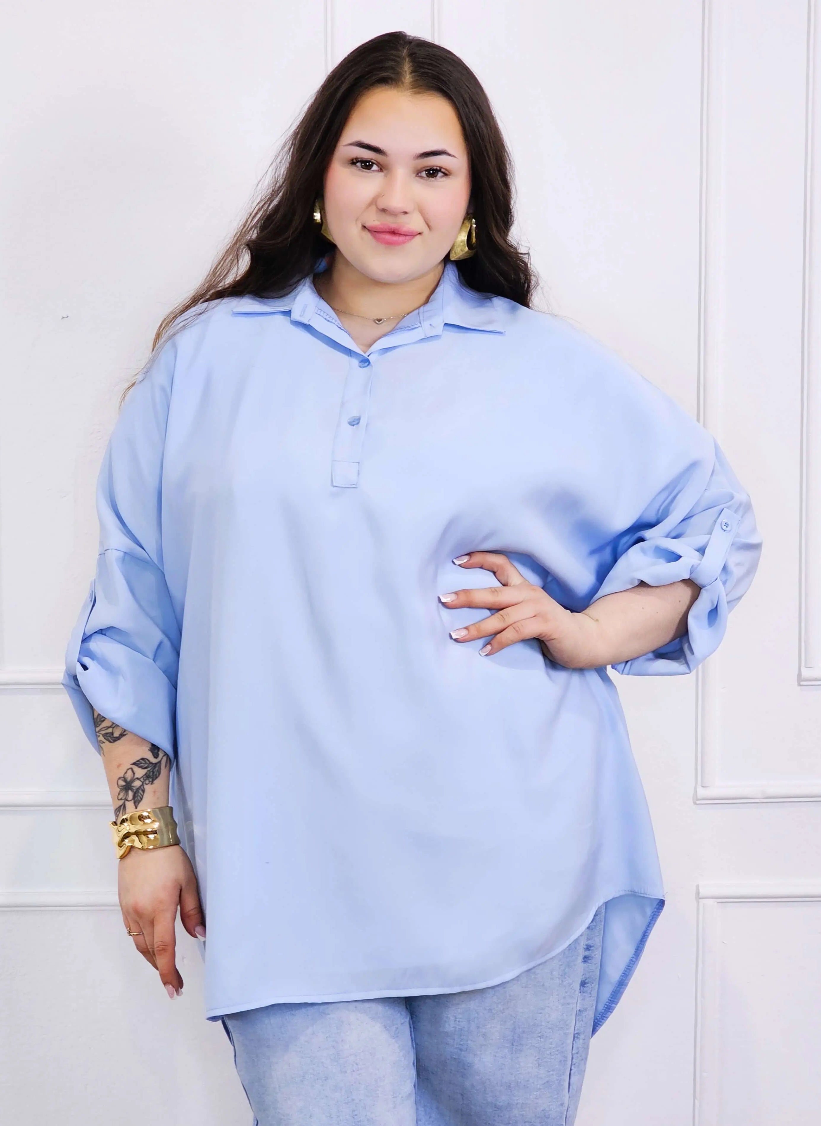 Bluzka plus size koszulowa z kołnierzykiem – luźny fason oversize z dłuższym tyłem Stylowa XL