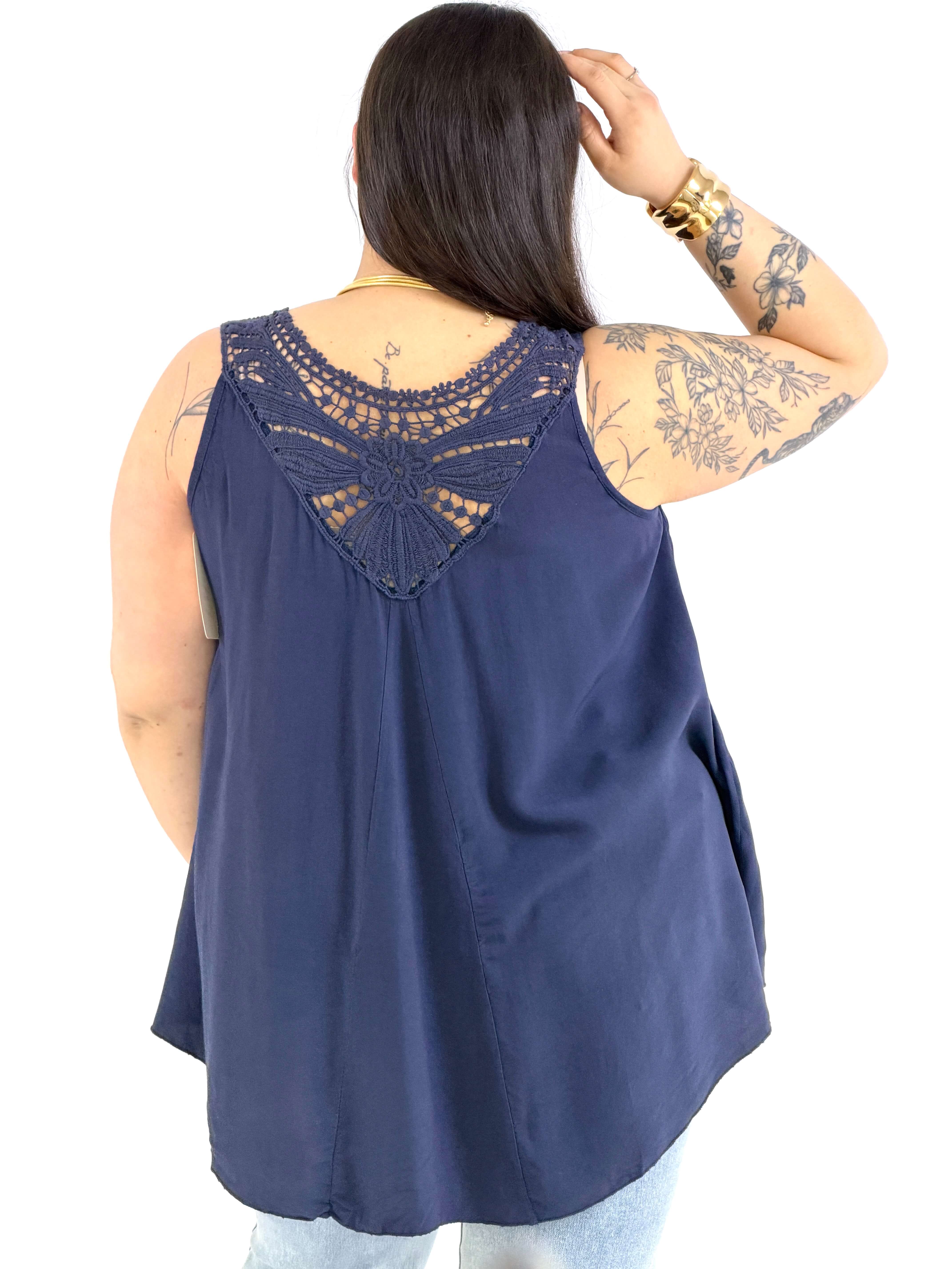 Bluzka plus size na ramiączkach – lekka bluzka XXL z koronką na plecach Stylowa XL