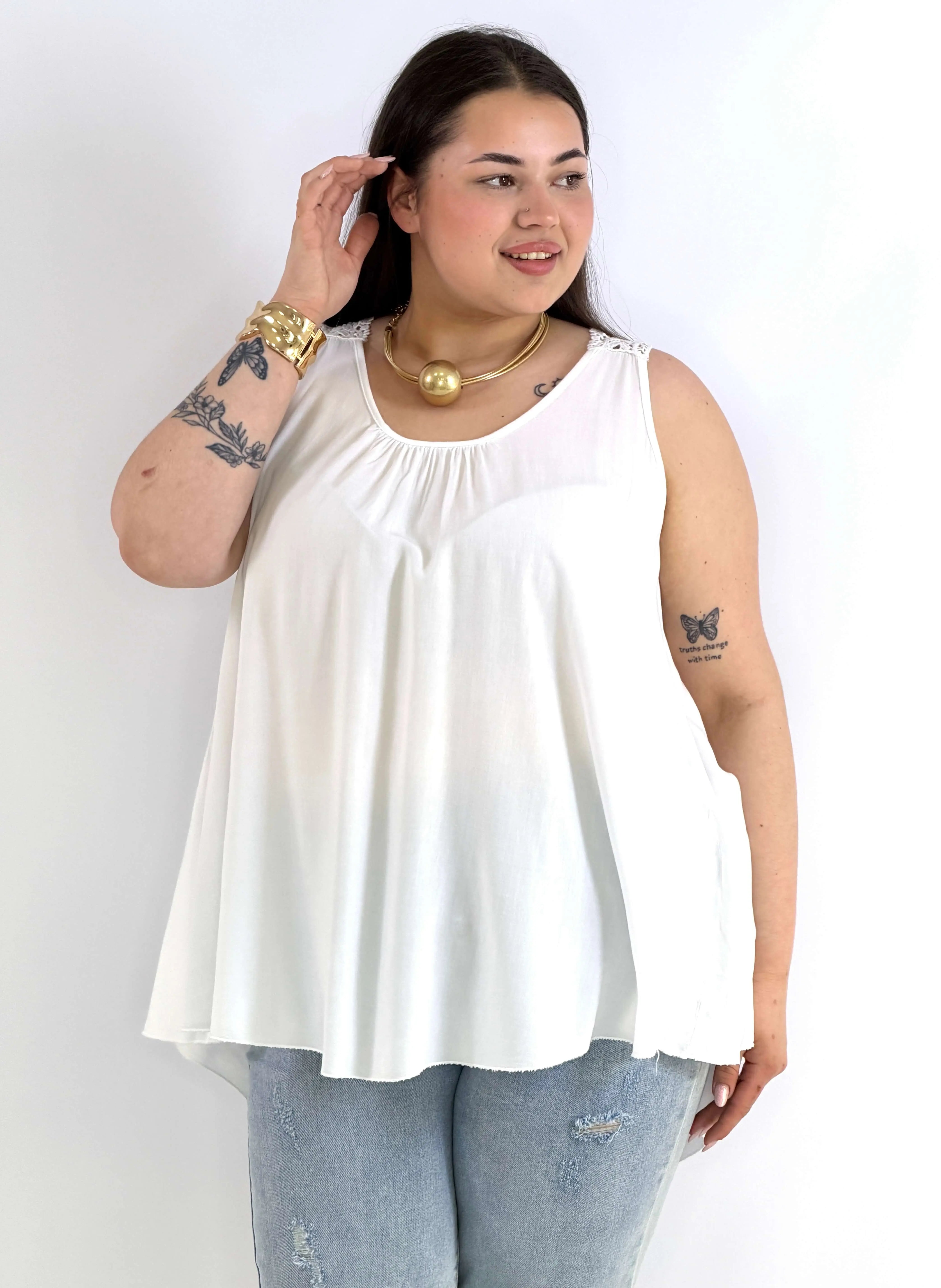 Bluzka plus size na ramiączkach – lekka bluzka XXL z koronką na plecach Stylowa XL