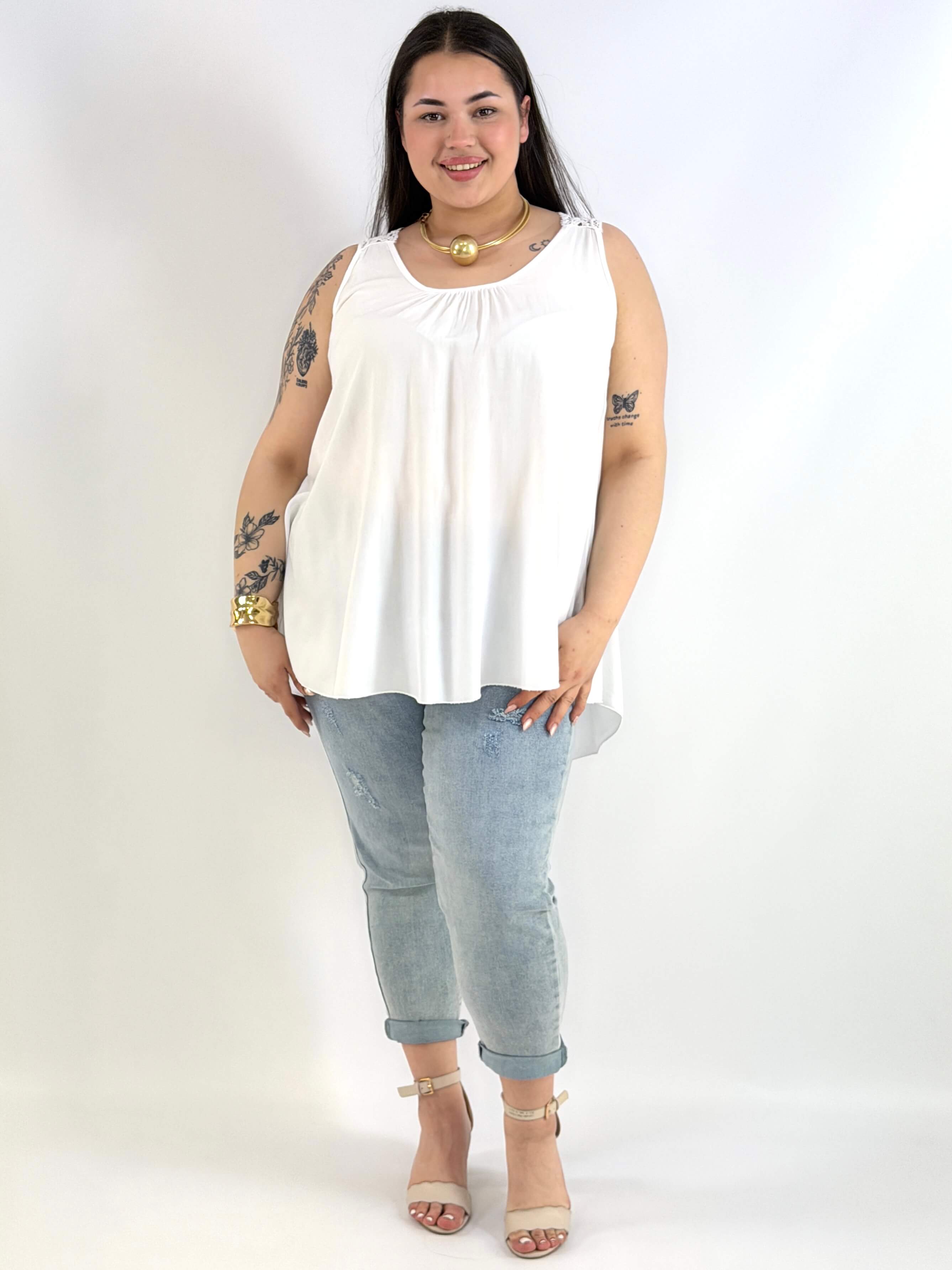 Bluzka plus size na ramiączkach – lekka bluzka XXL z koronką na plecach Stylowa XL