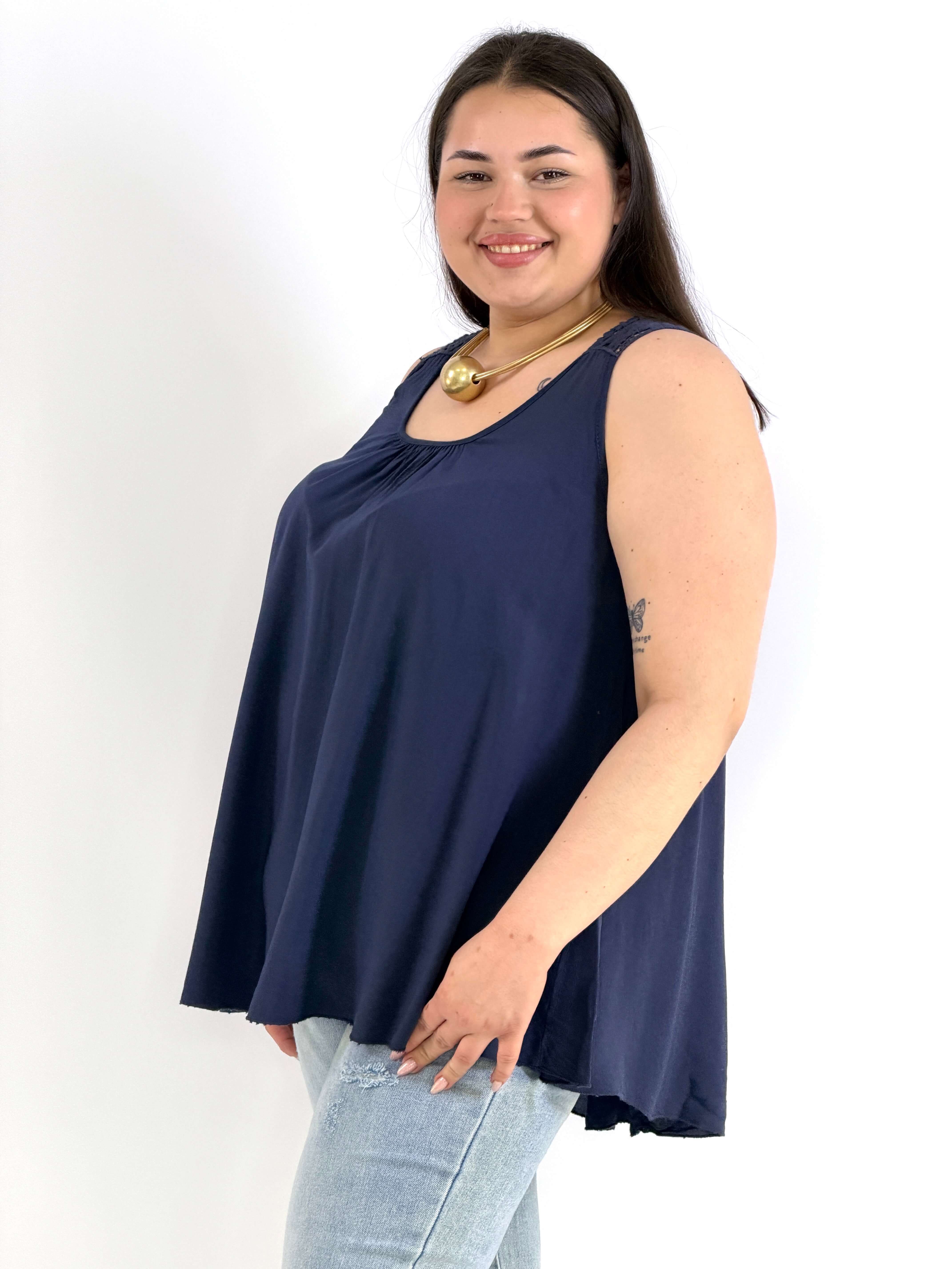 Bluzka plus size na ramiączkach – lekka bluzka XXL z koronką na plecach Stylowa XL