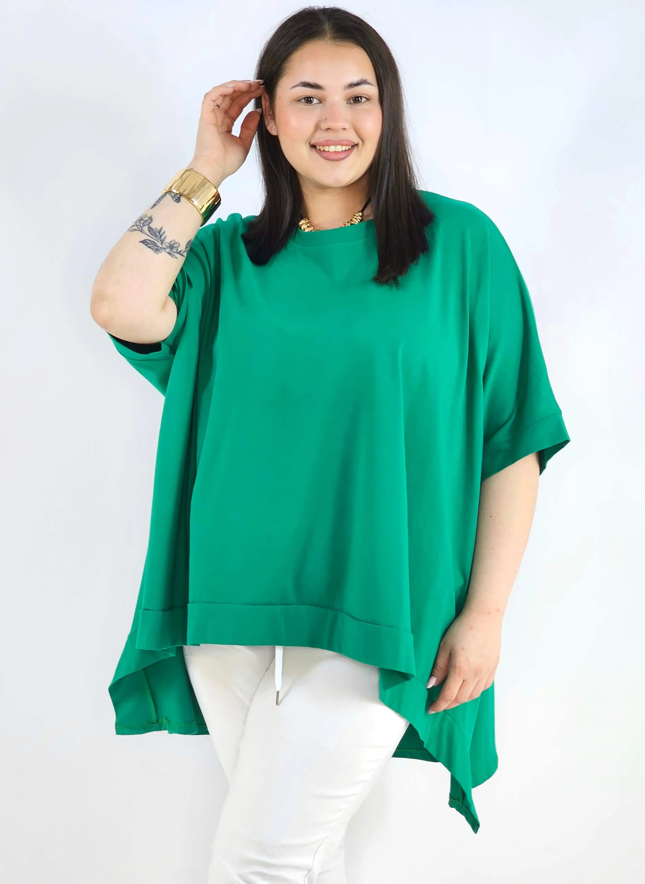 Bluzka plus size oversize z asymetrycznym dołem – wygodna bluzka damska XXL Stylowa XL