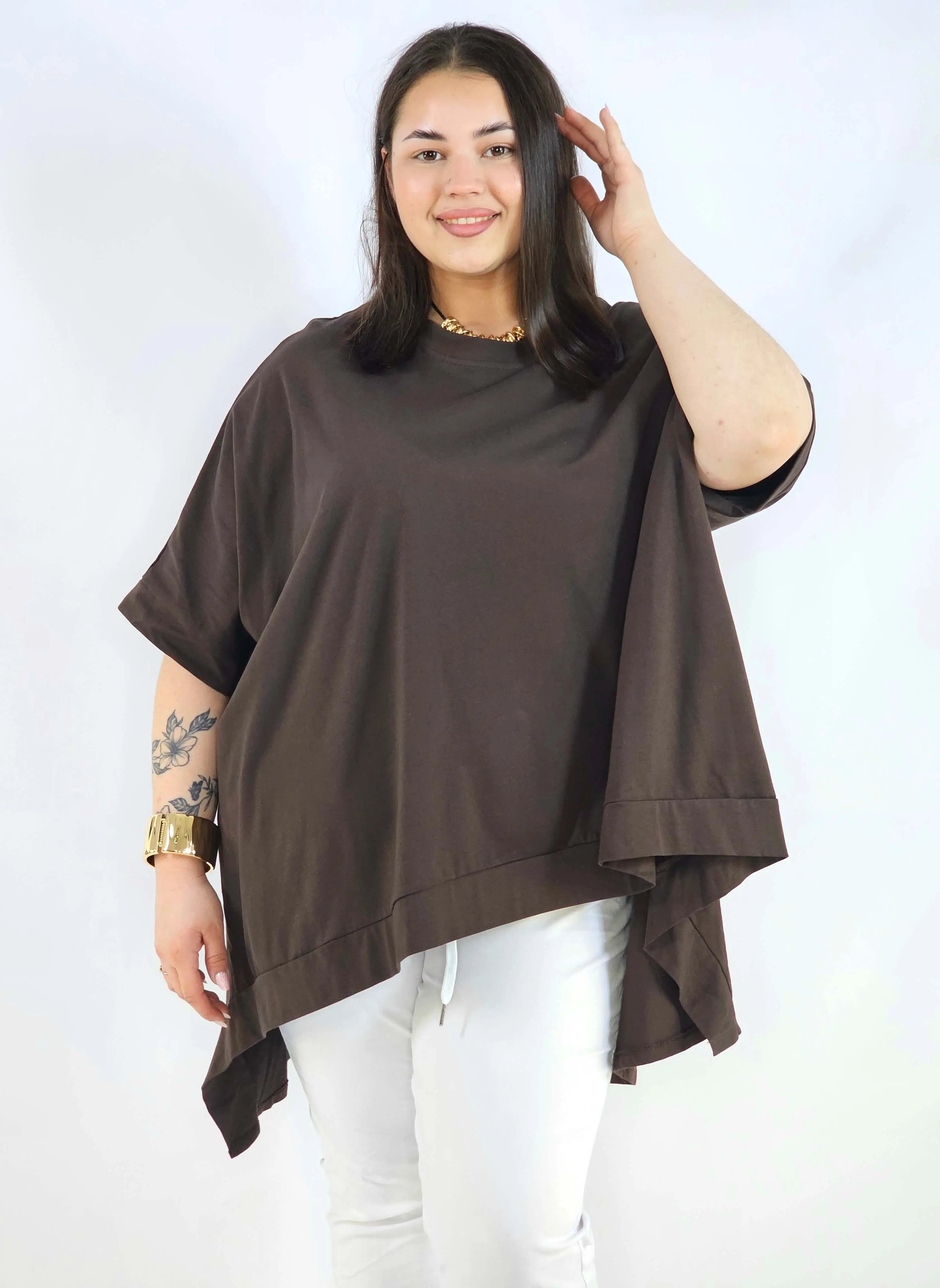 Bluzka plus size oversize z asymetrycznym dołem – wygodna bluzka damska XXL Stylowa XL