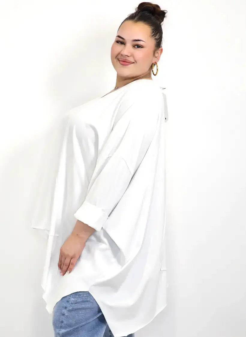 Bluzka plus size oversize z dekoltem V i asymetrycznym dołem – tunika XXL w 3 kolorach Stylowa XL