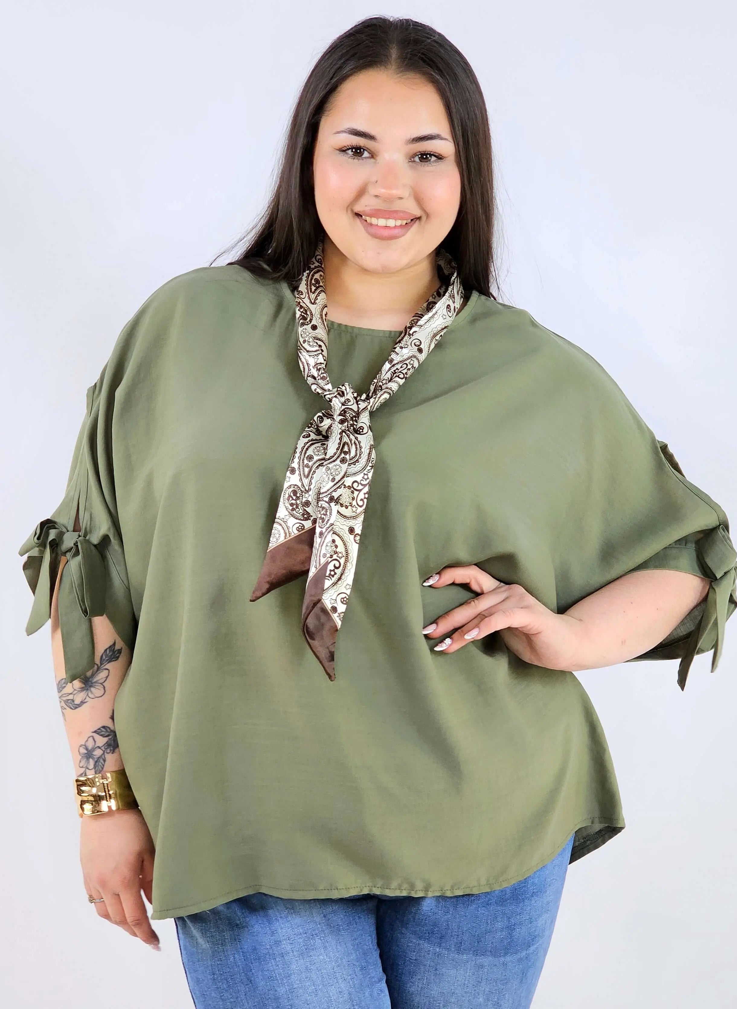 Bluzka plus size oversize z wiązanymi rękawami lekka i stylowa XXL Stylowa XL
