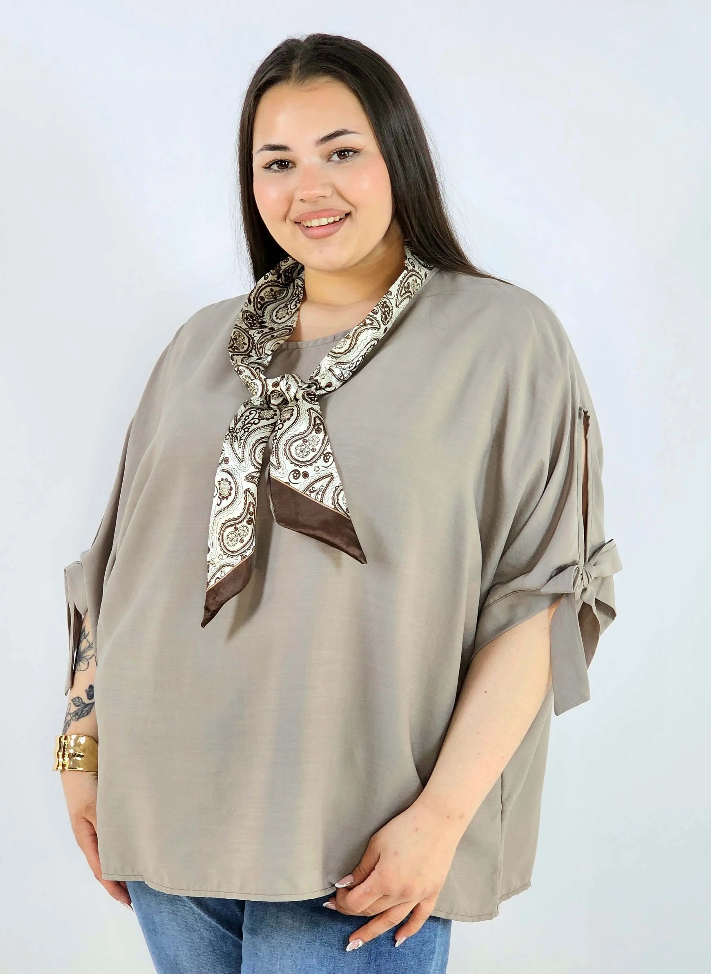 Bluzka plus size oversize z wiązanymi rękawami lekka i stylowa XXL Stylowa XL