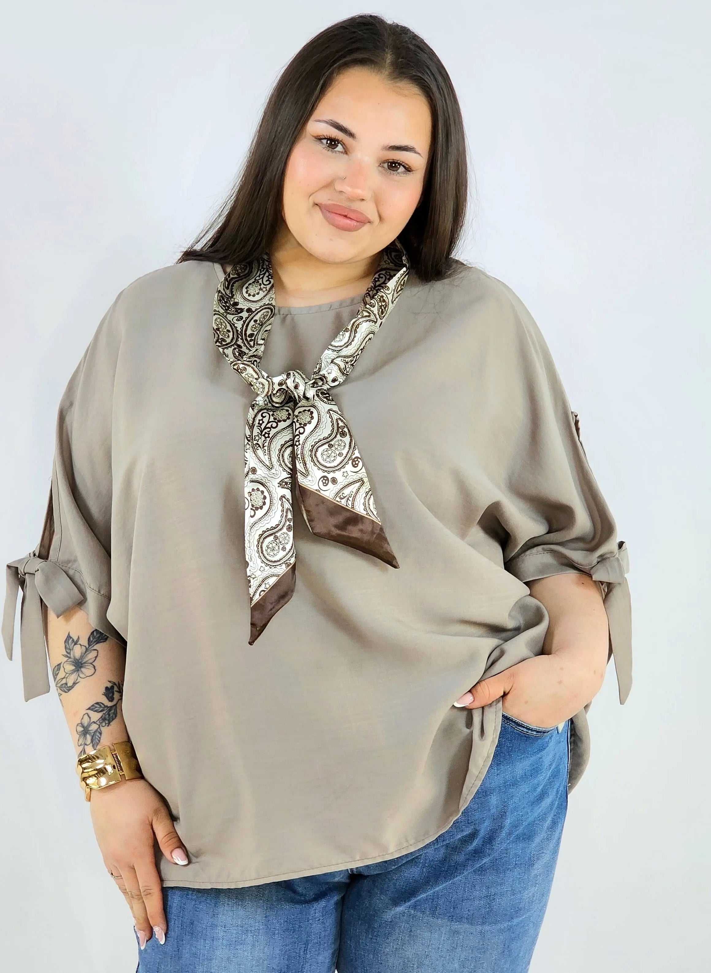 Bluzka plus size oversize z wiązanymi rękawami lekka i stylowa XXL Stylowa XL