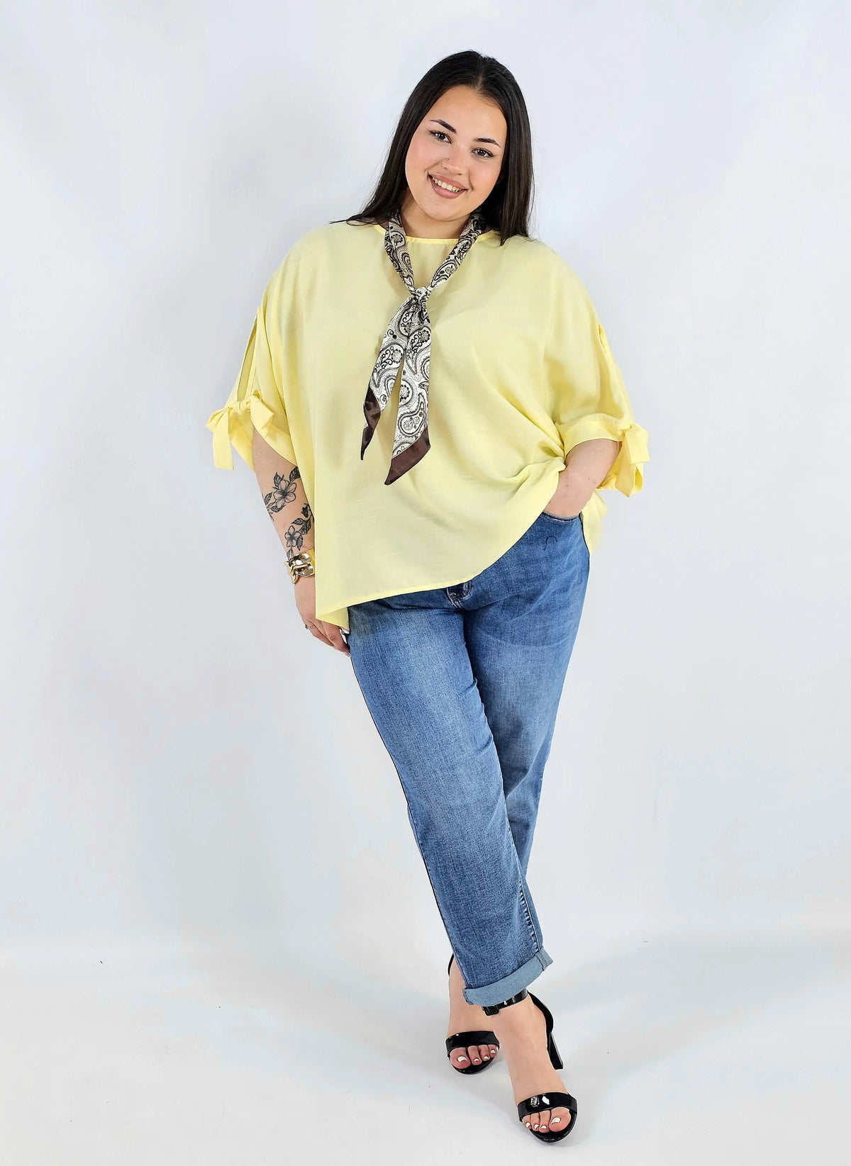 Bluzka plus size oversize z wiązanymi rękawami lekka i stylowa XXL Stylowa XL