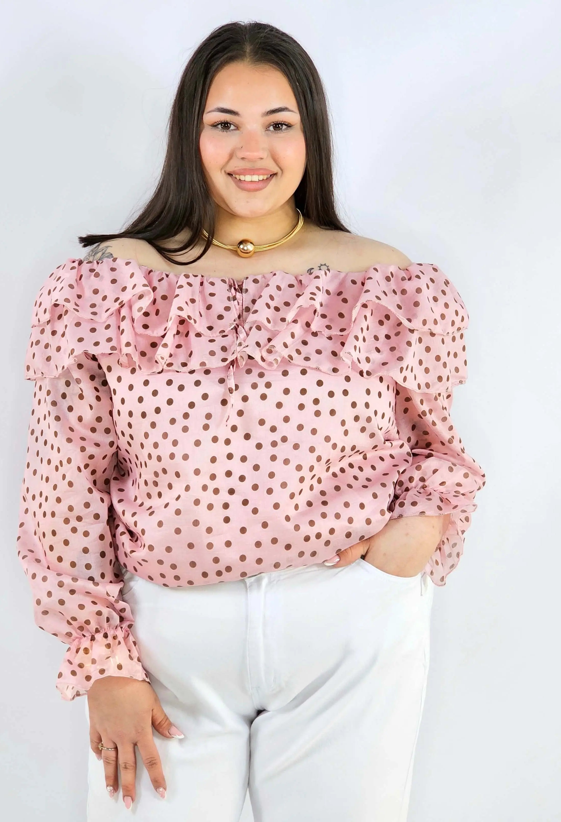 Bluzka plus size w grochy z falbaną i wiązaniem lekka i kobieca Stylowa XL