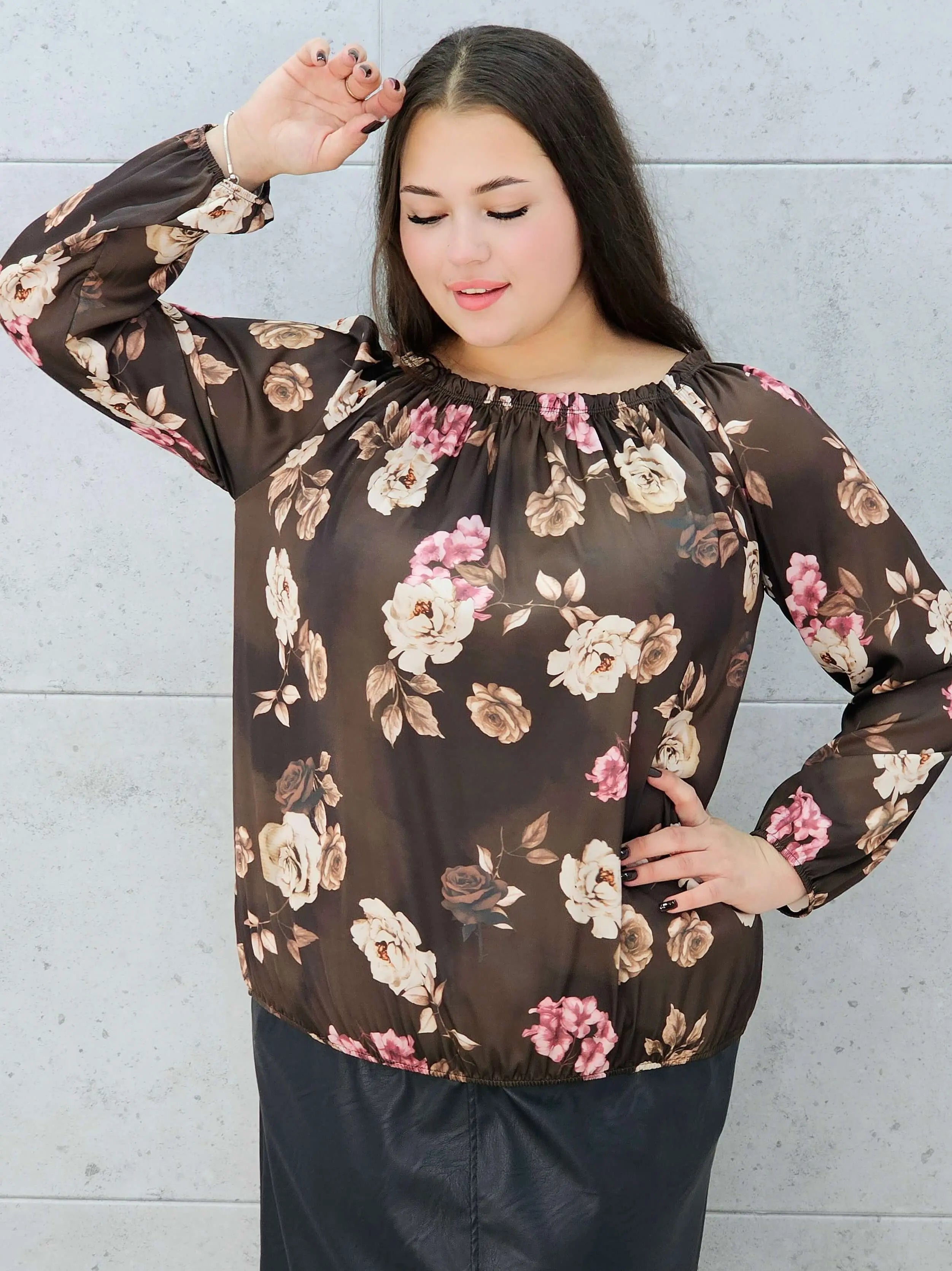 Bluzka hiszpanka plus size czekoladowa – Stylowa XL