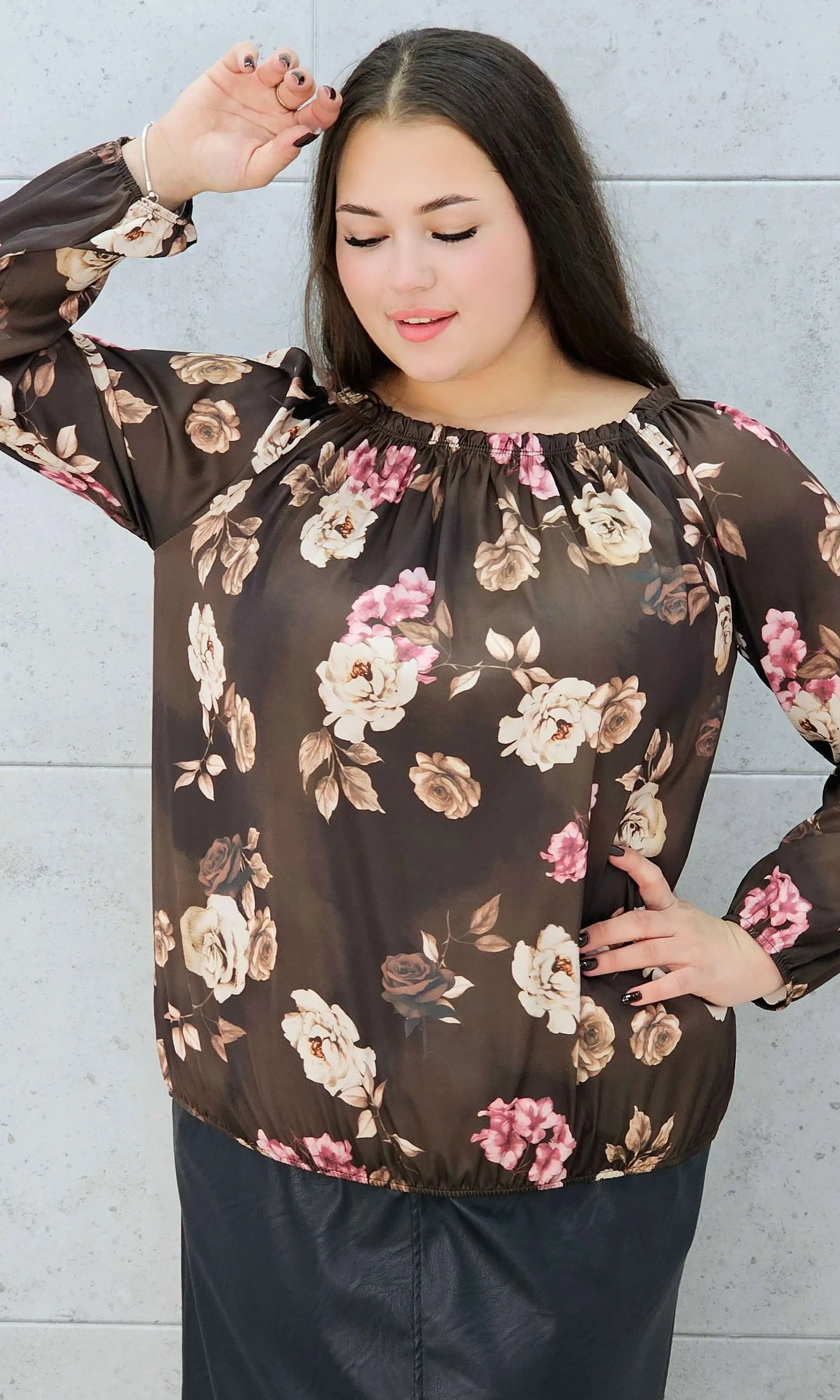 Bluzka hiszpanka plus size czekoladowa – Stylowa XL