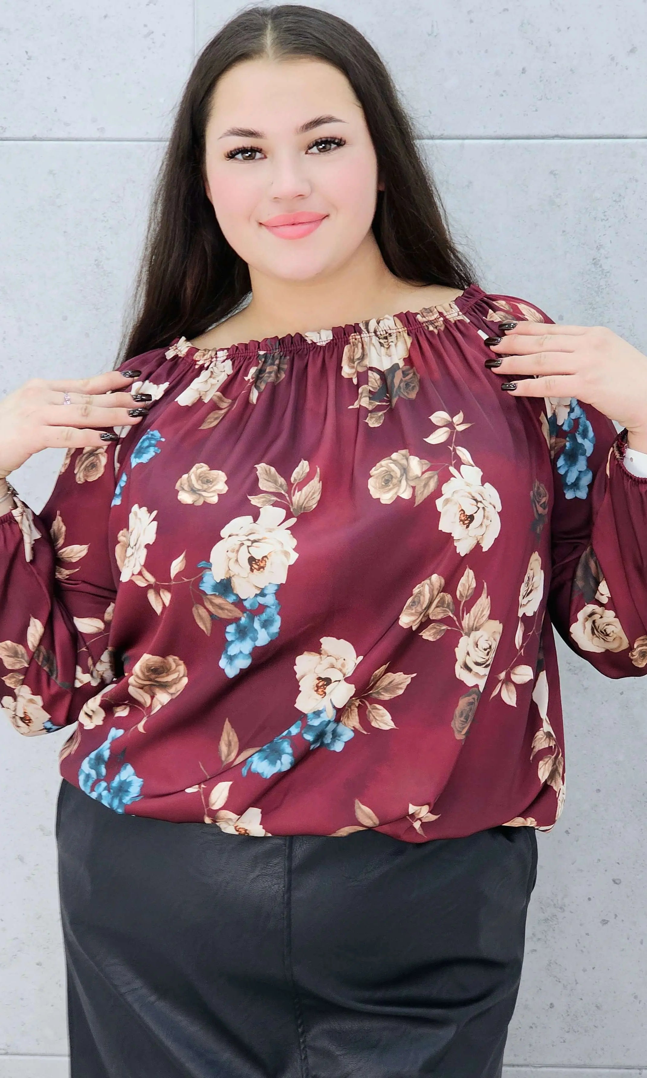 Bluzka hiszpanka bordowa z kwiatowym wzorem – Stylowa XL