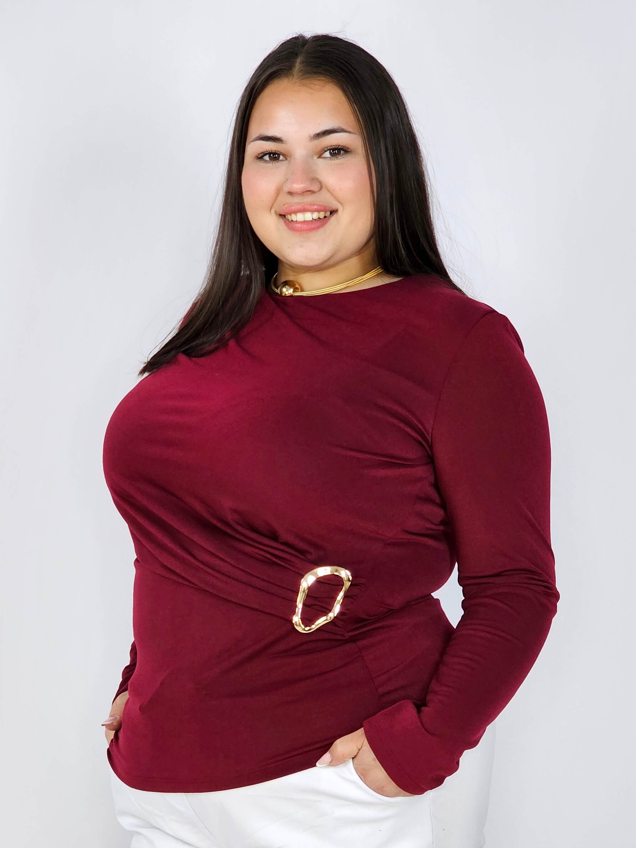 Bluzka plus size z asymetrycznym marszczeniem i ozdobną klamrą Stylowa XL