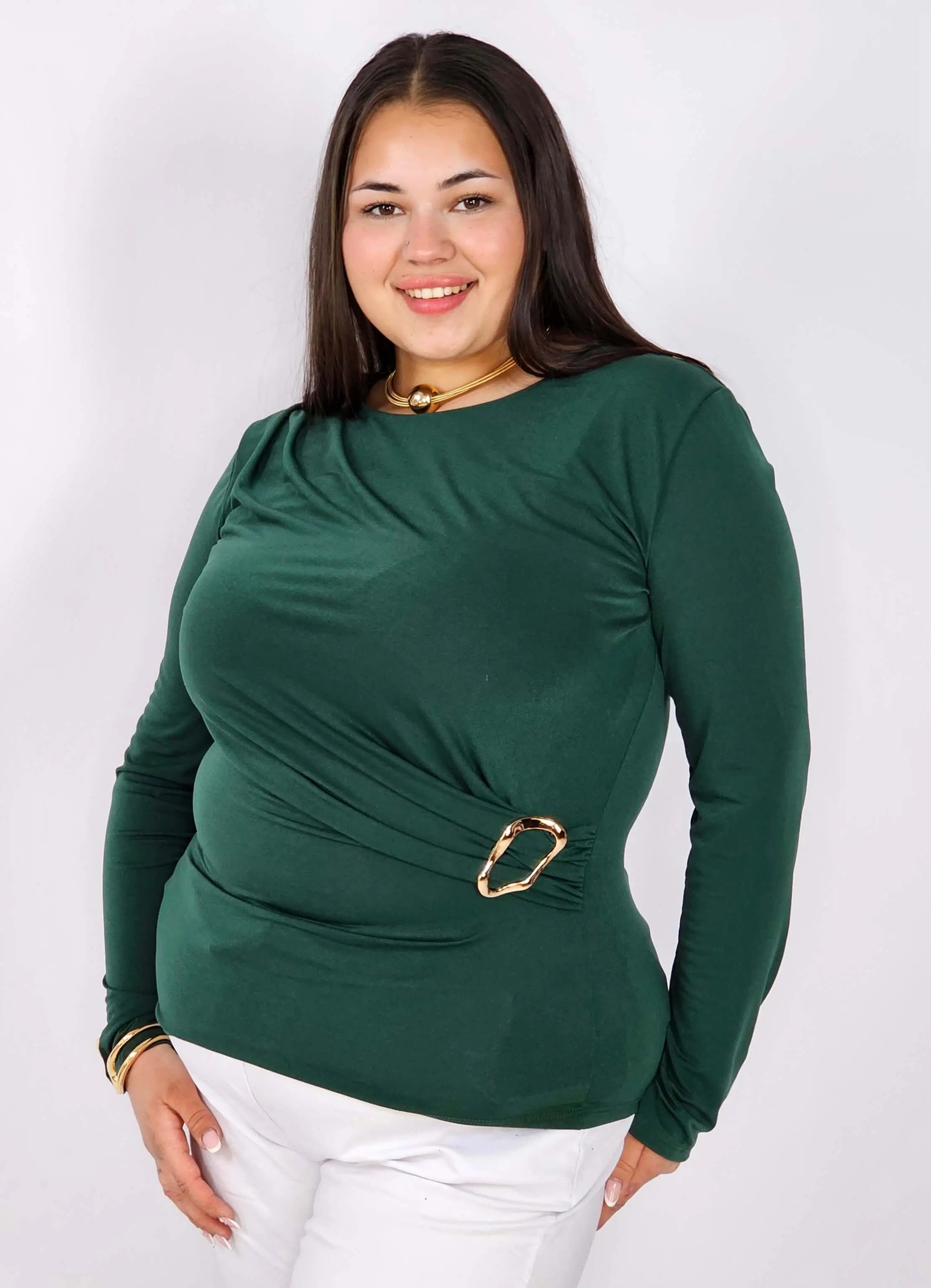 Bluzka plus size z asymetrycznym marszczeniem i ozdobną klamrą Stylowa XL