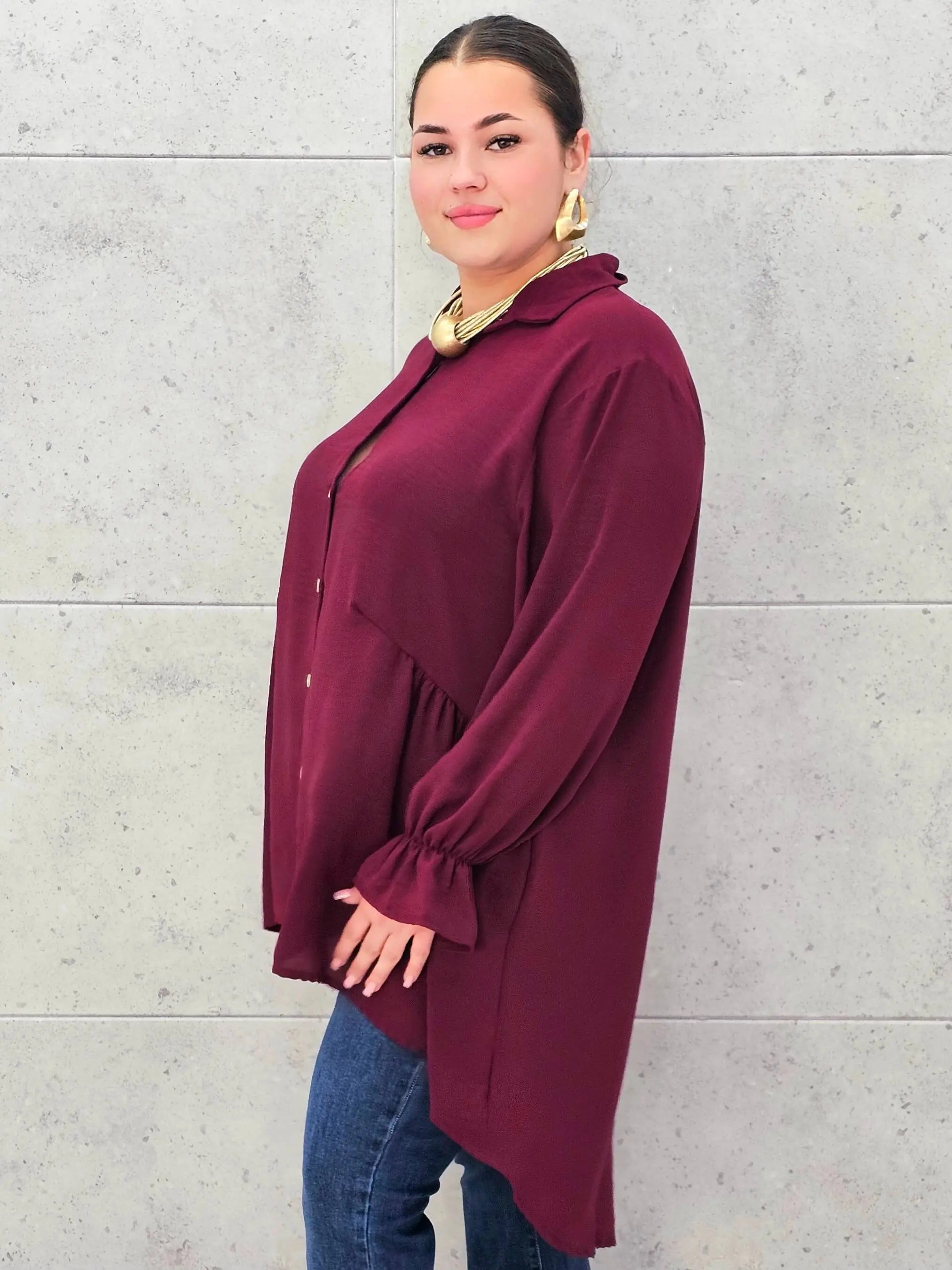 Bluzka plus size z dłuższym tyłem i eleganckim fasonem Stylowa XL