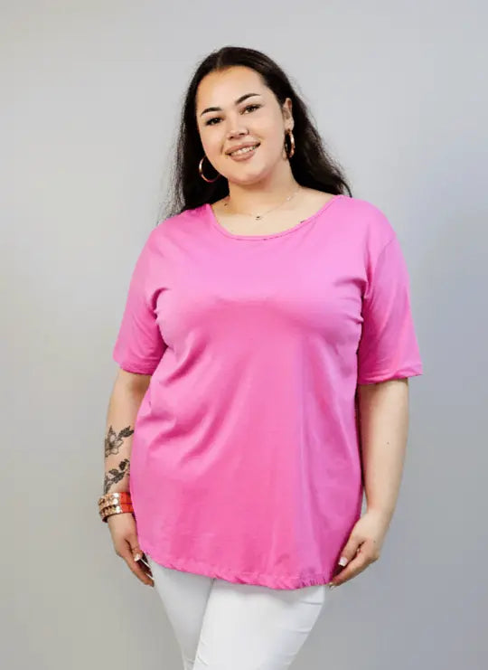 Bluzka plus size z efektownym wycięciem na plecach Stylowa XL