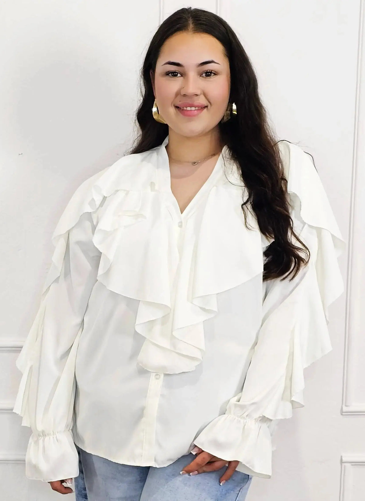 Bluzka plus size z falbanami – romantyczny szyk i wygoda w eleganckim stylu Stylowa XL