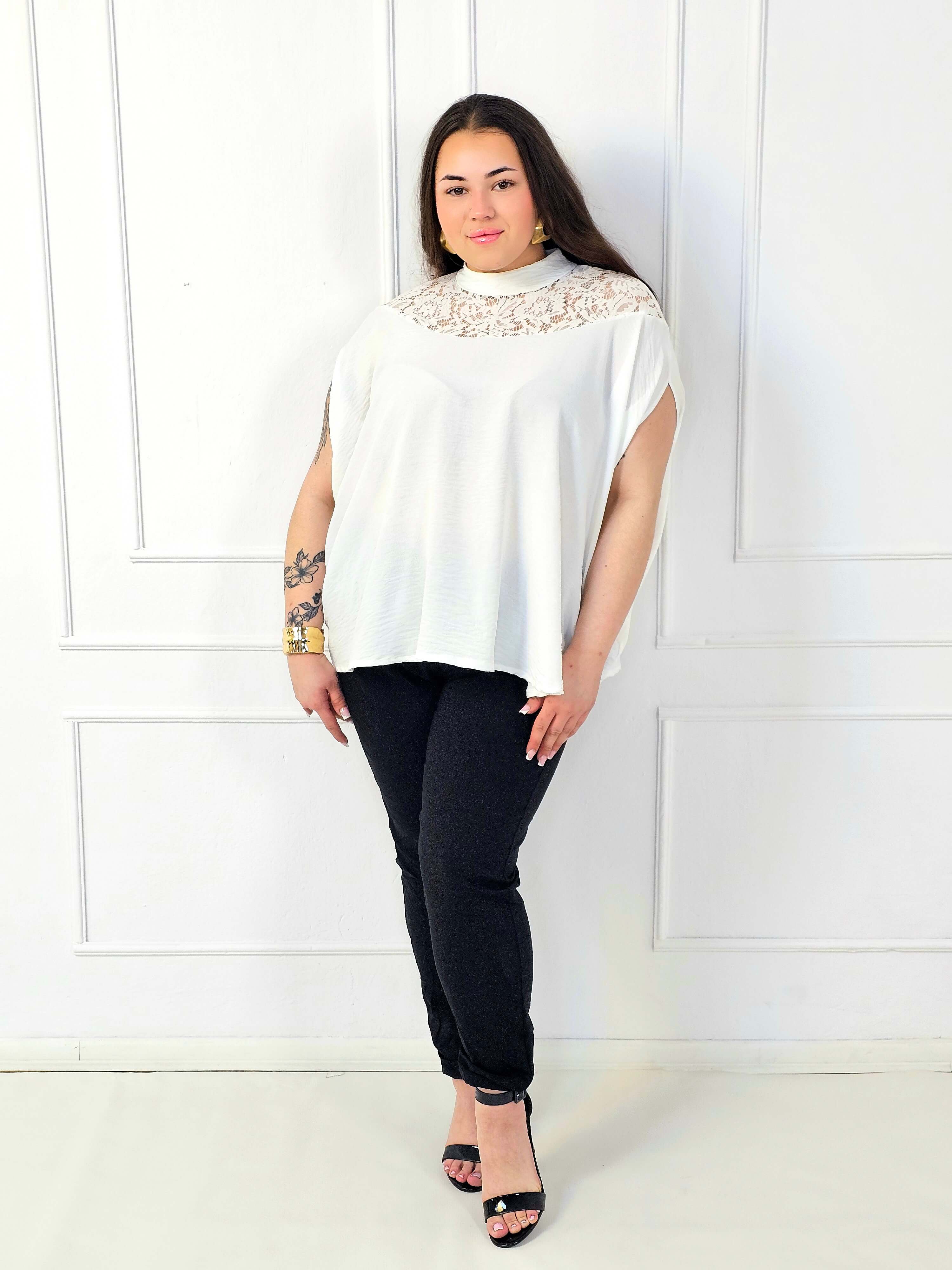 Bluzka plus size z koronką przy dekolcie – elegancka bluzka XXL dla kobiet Stylowa XL