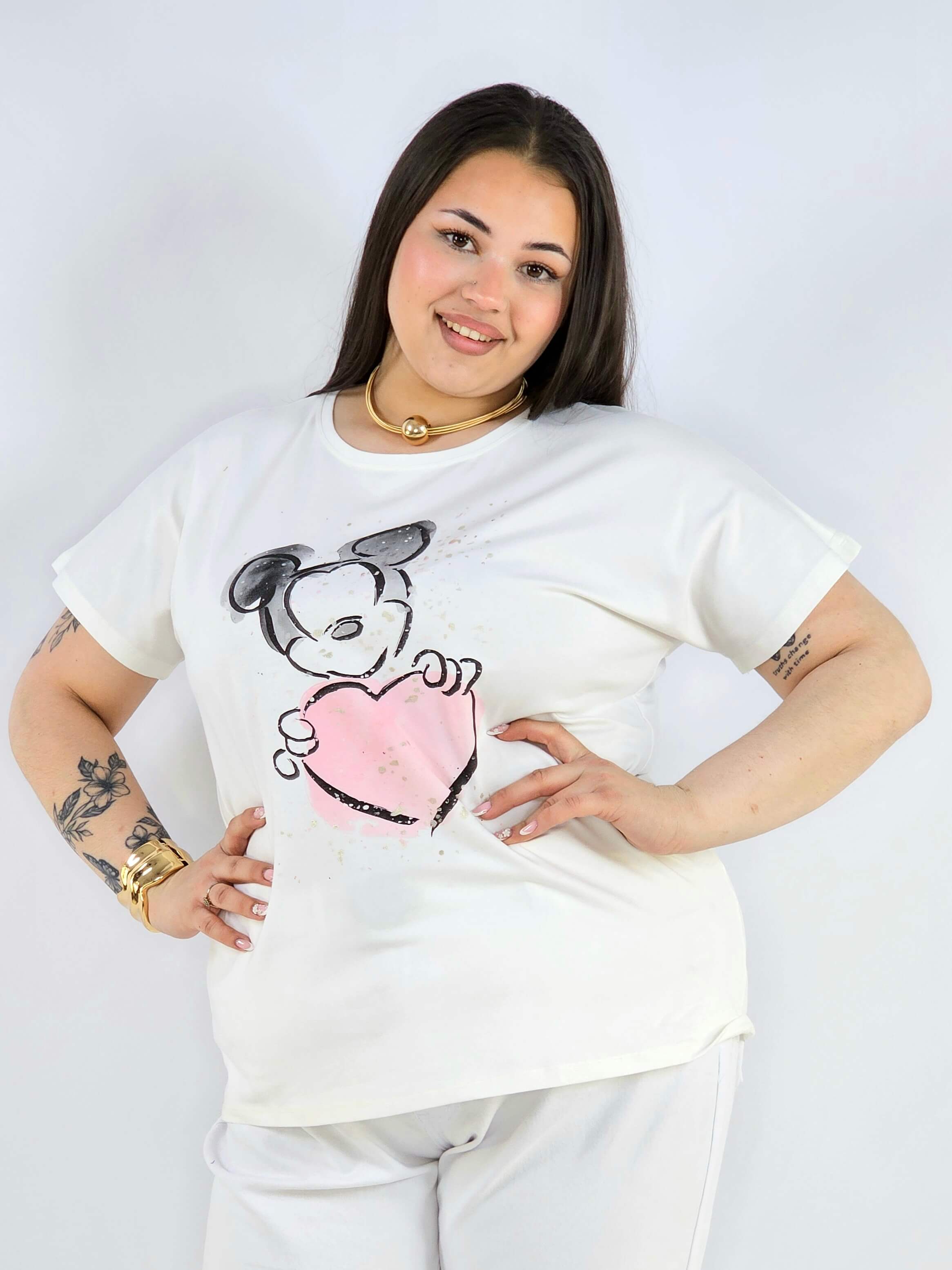 Bluzka plus size z nadrukiem Miki XXL – modna i komfortowa na co dzień Stylowa XL