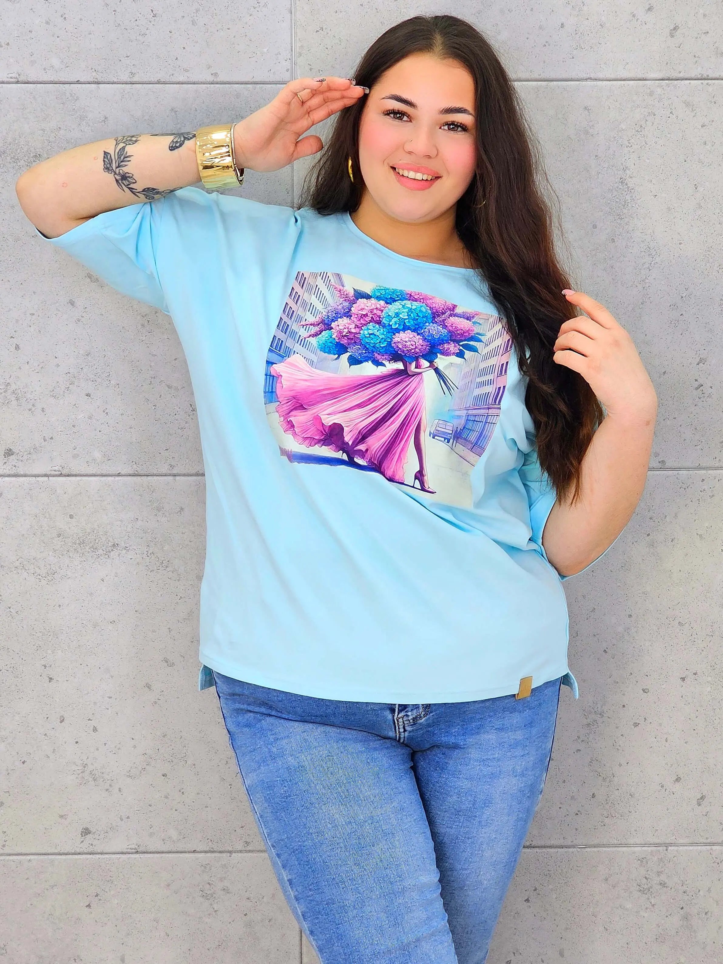 Bluzka plus size z nadrukiem – stylowy T-shirt XXL Stylowa XL