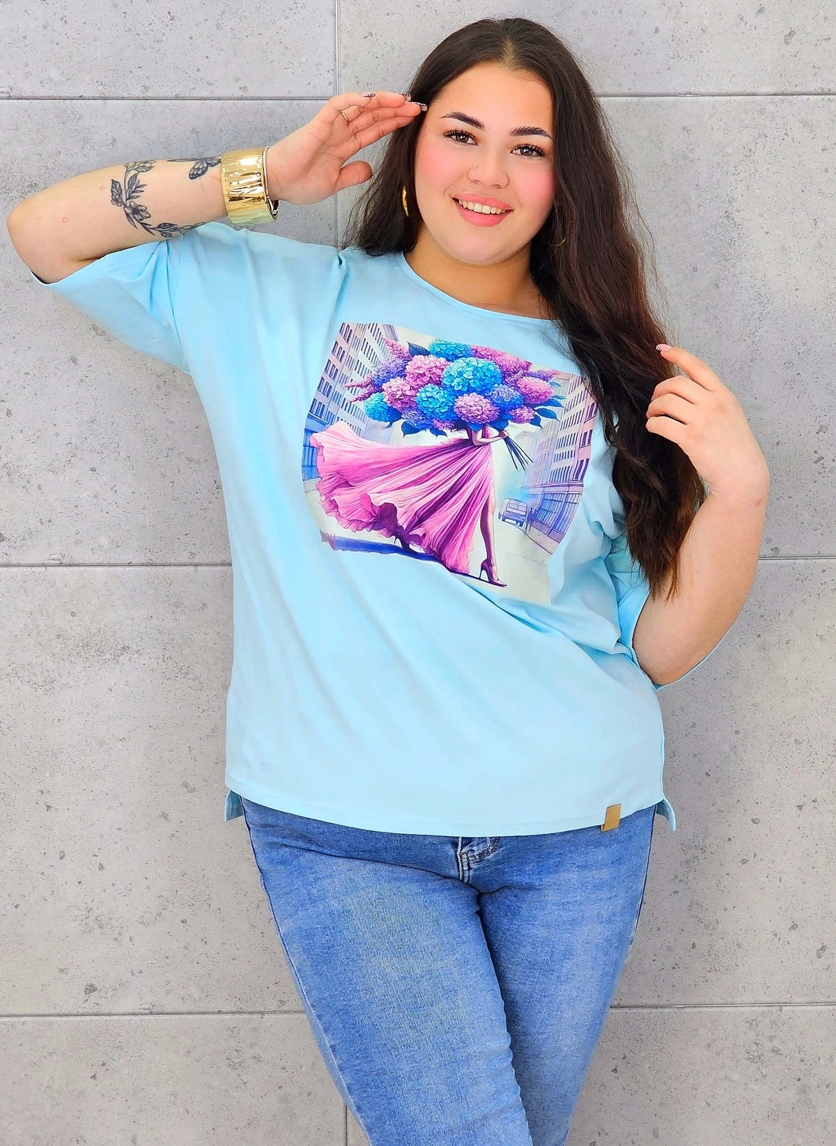 Bluzka plus size z nadrukiem – stylowy T-shirt XXL Stylowa XL
