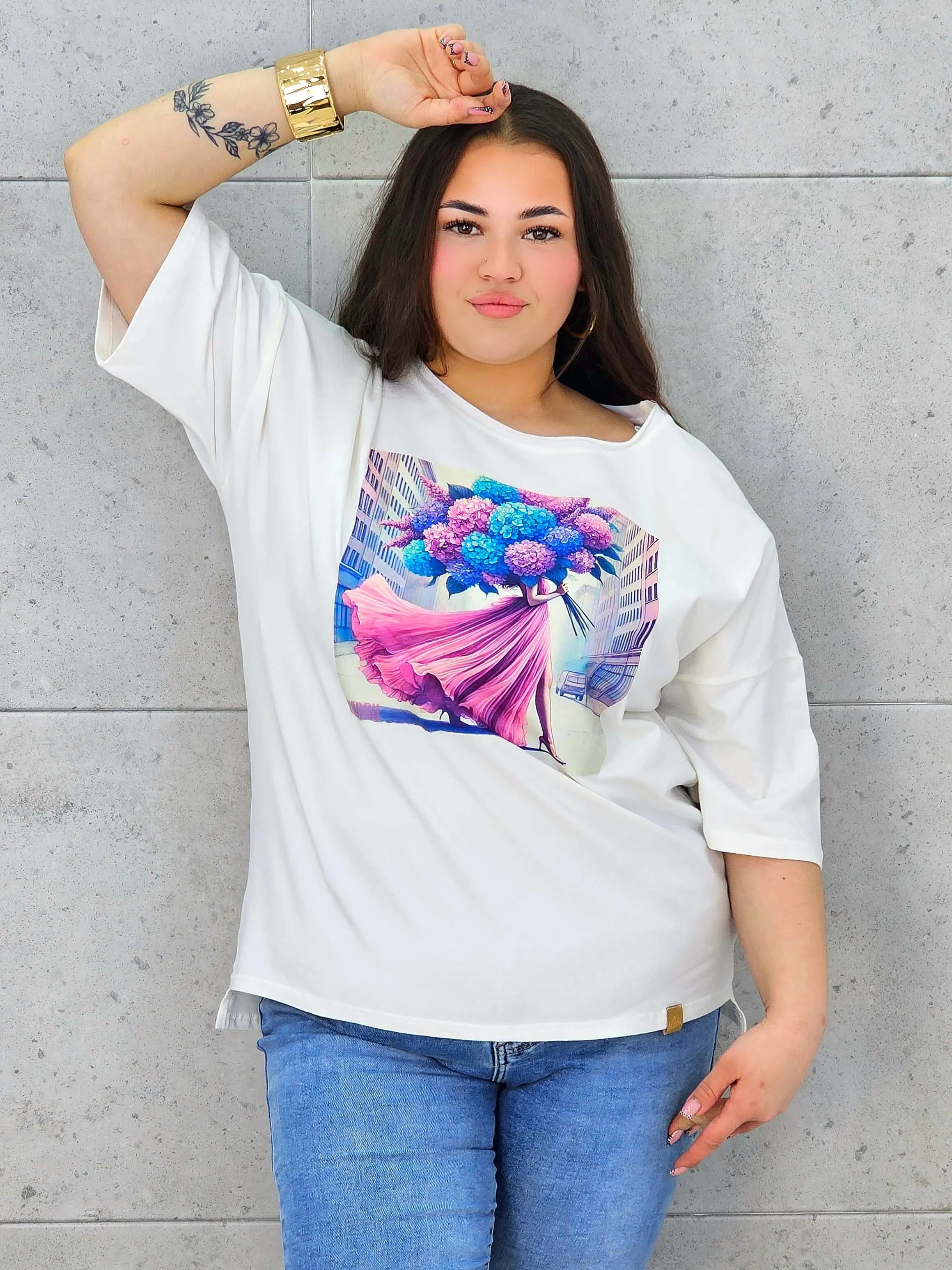 Bluzka plus size z nadrukiem – stylowy T-shirt XXL Stylowa XL