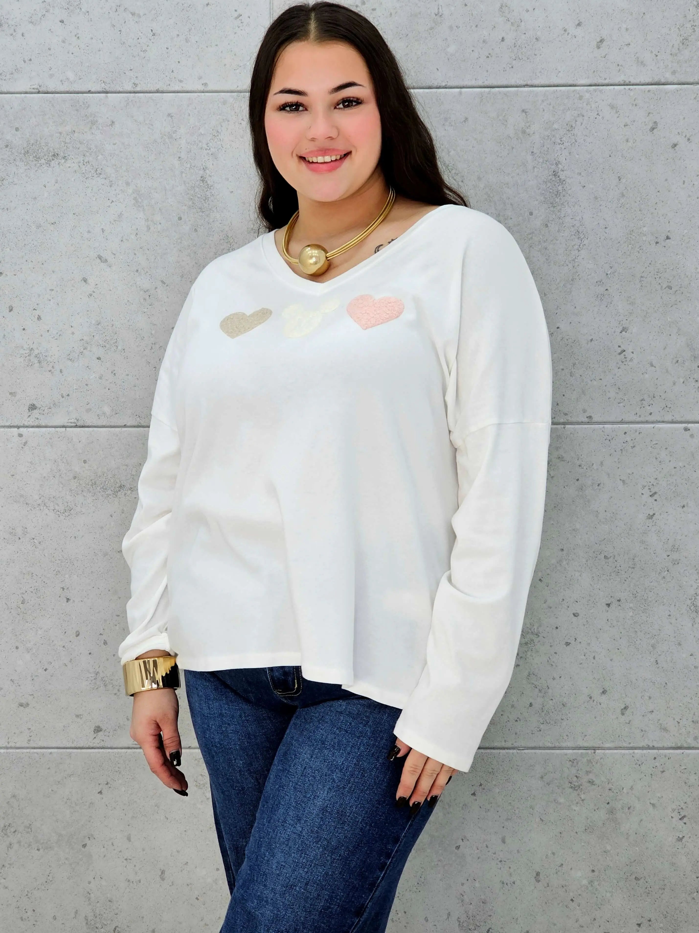 Bluzka plus size z serduszkami – delikatna, kobieca i niezwykle wygodna Stylowa XL