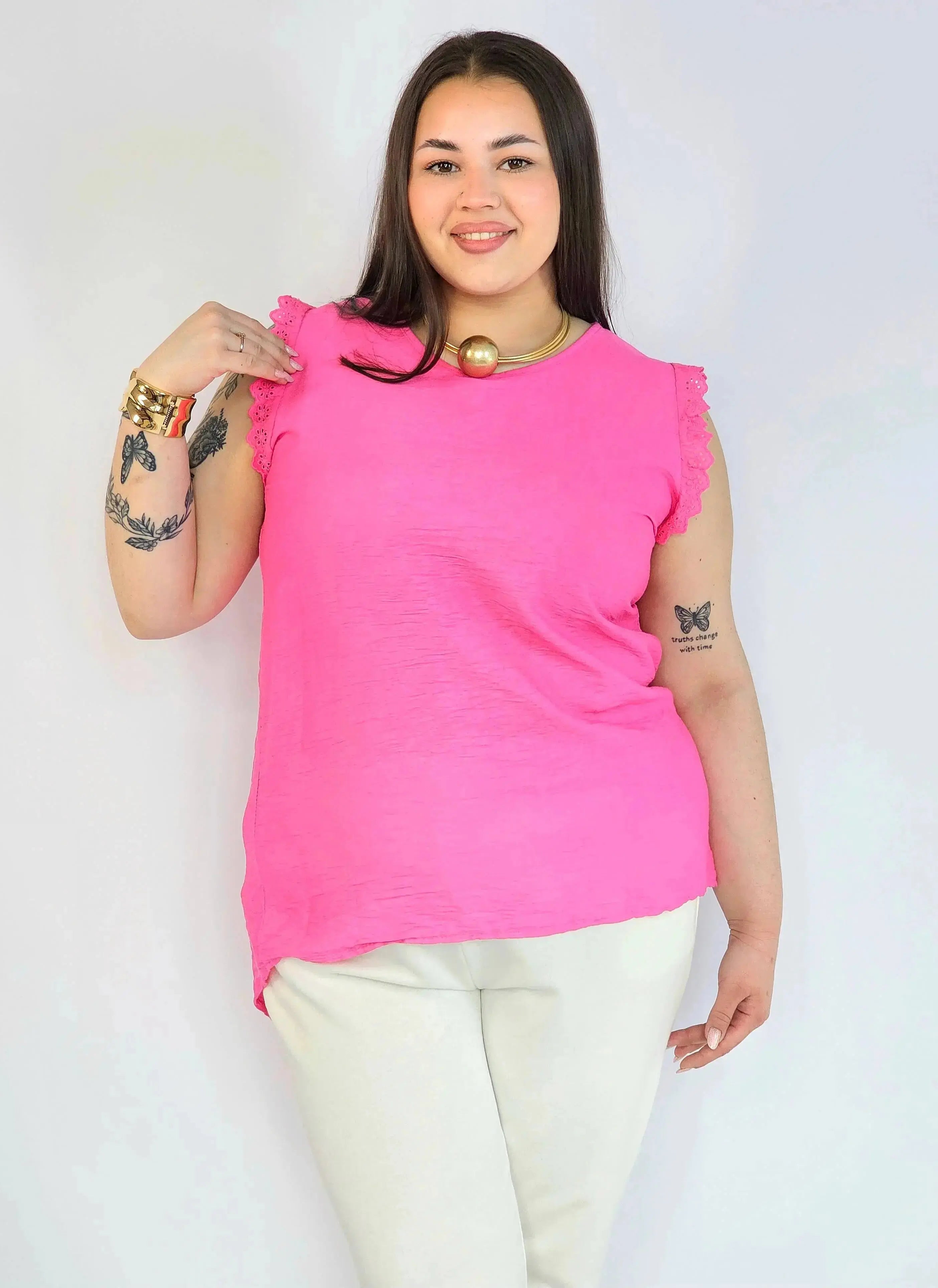 Bluzka plus size z wiskozy – lekka bluzka damska XXL z haftowanym rękawem Stylowa XL
