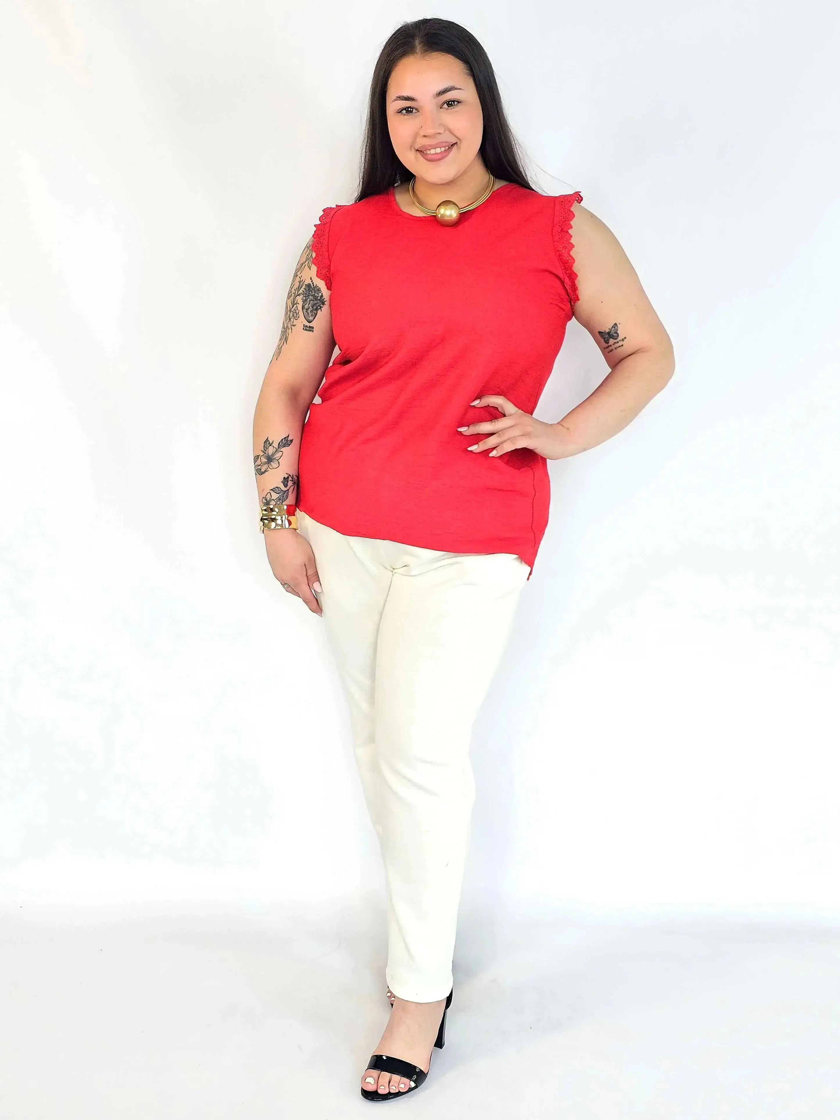 Bluzka plus size z wiskozy – lekka bluzka damska XXL z haftowanym rękawem Stylowa XL