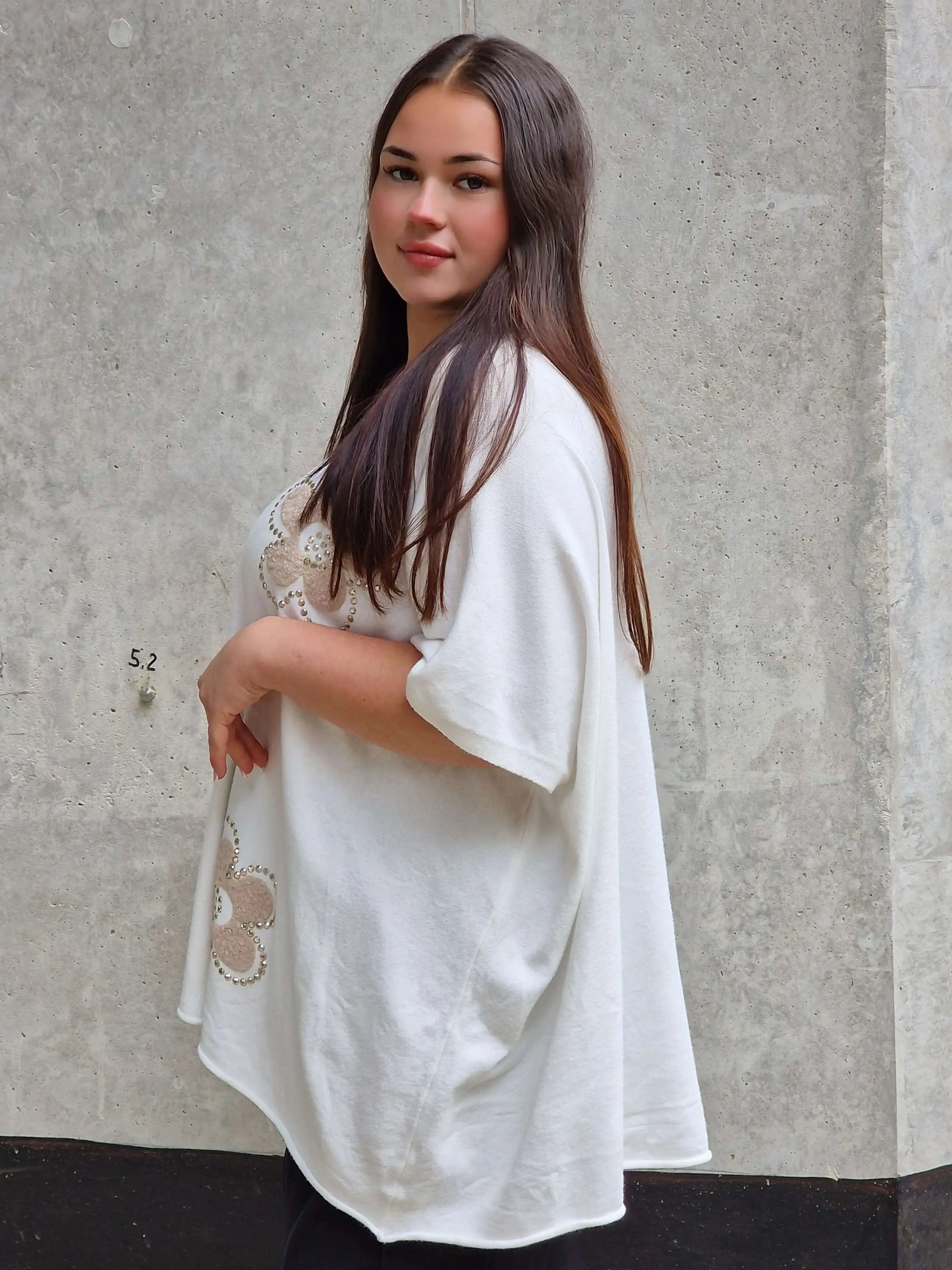 Bluzka sweterkowa z krótkim rękawem w kwiaty Stylowa XL