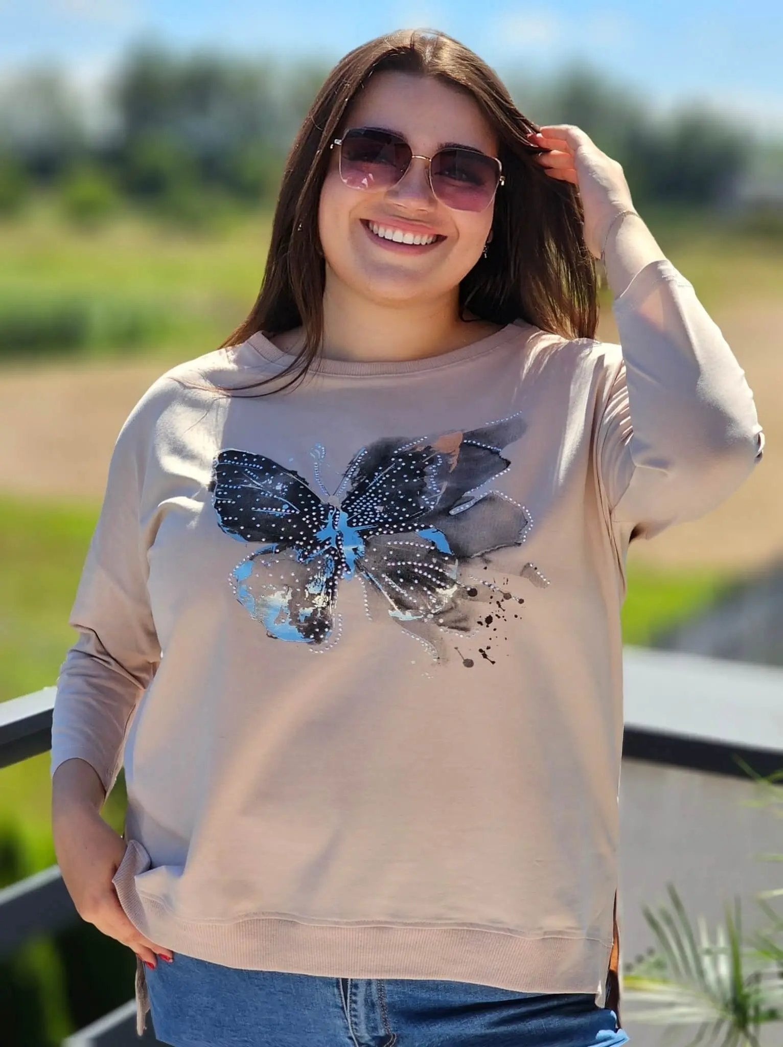 Bluzka z aplikacją motyla Stylowa XL