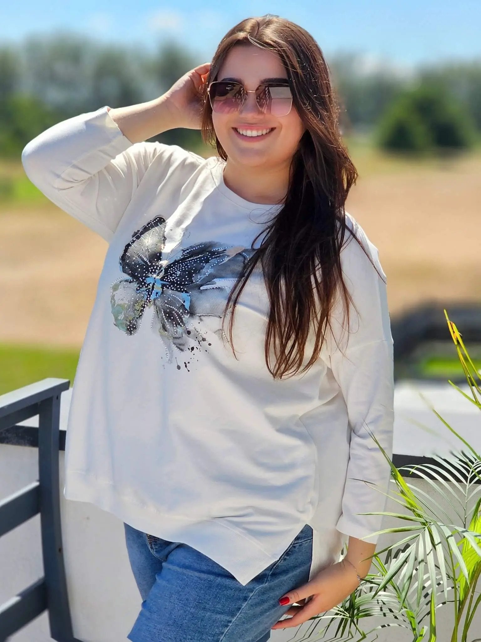 Bluzka z aplikacją motyla Stylowa XL