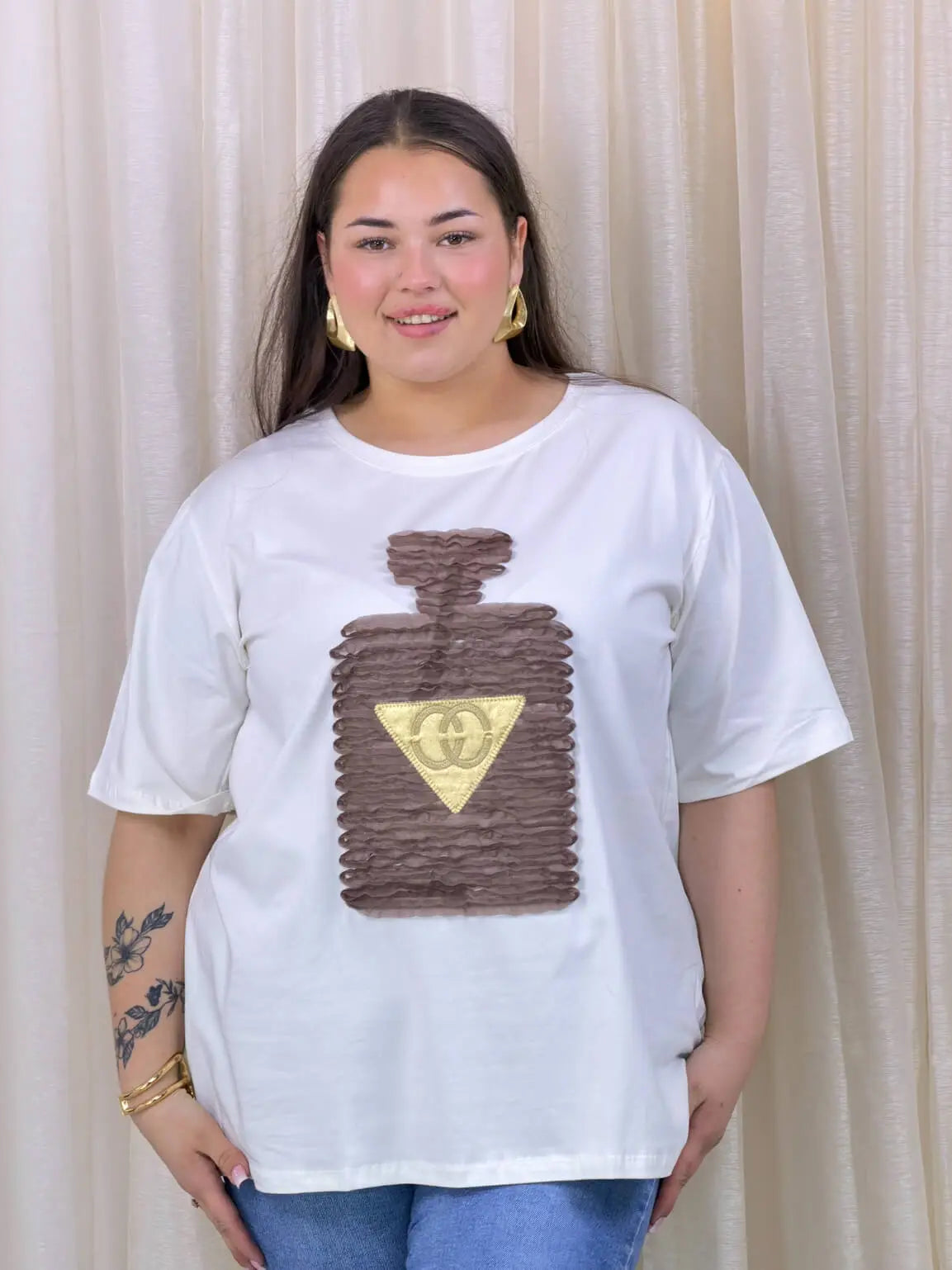 Bluzka z aplikacją perfum 3D -cztery kolory Stylowa XL