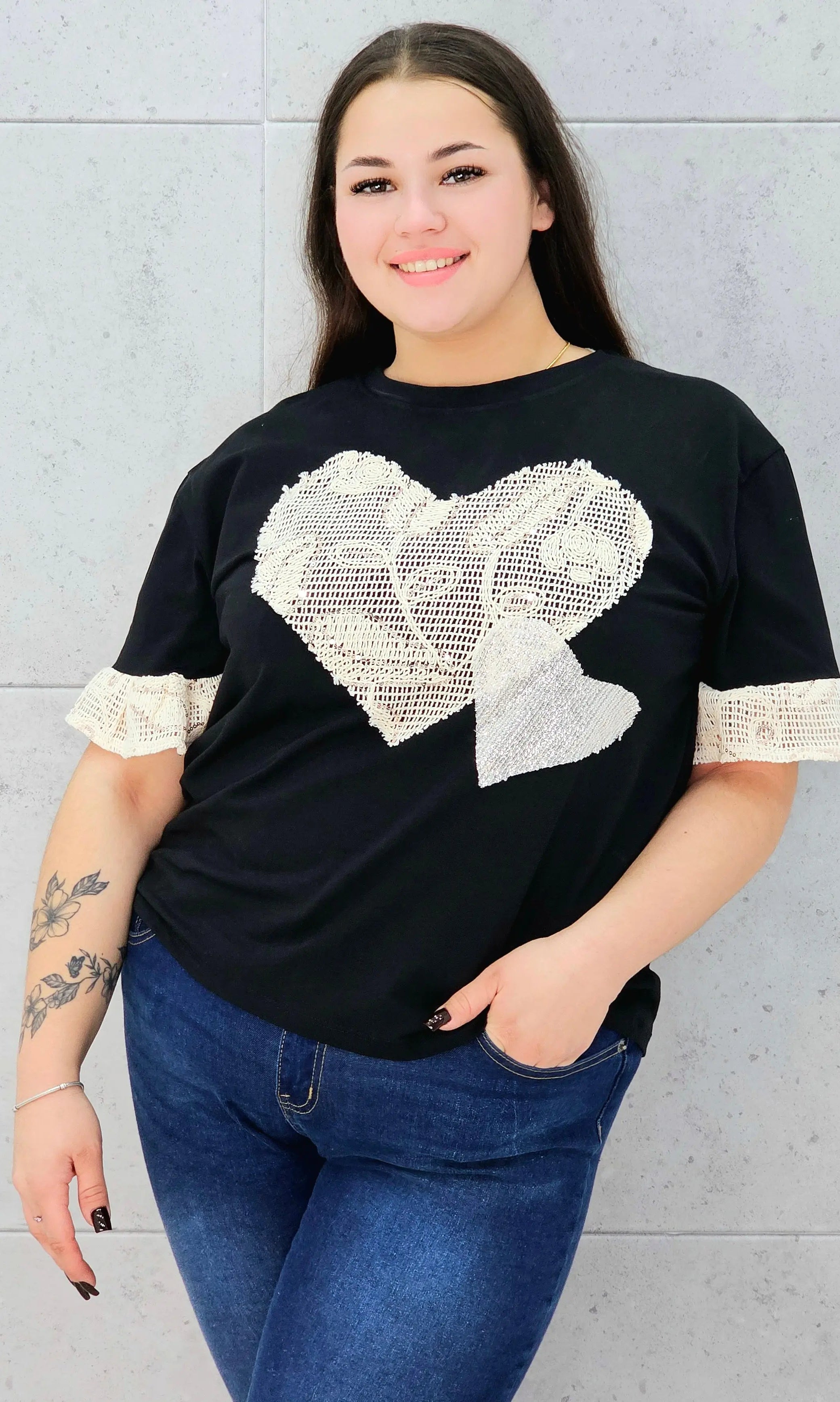 czarna bluzka bokiem