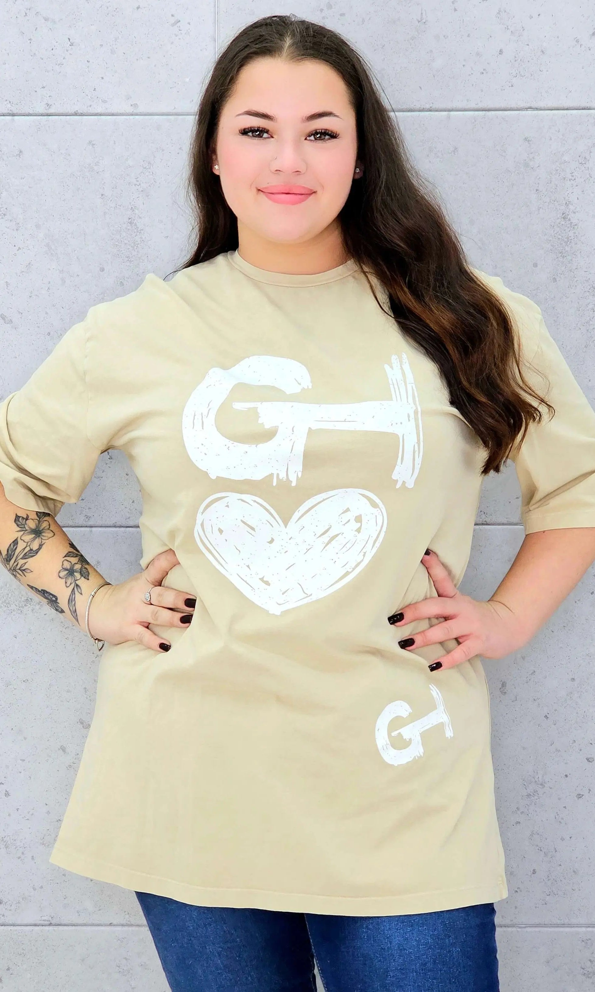 Bluzka z nadrukiem XXL – styl i wygoda w modzie plus size Stylowa XL