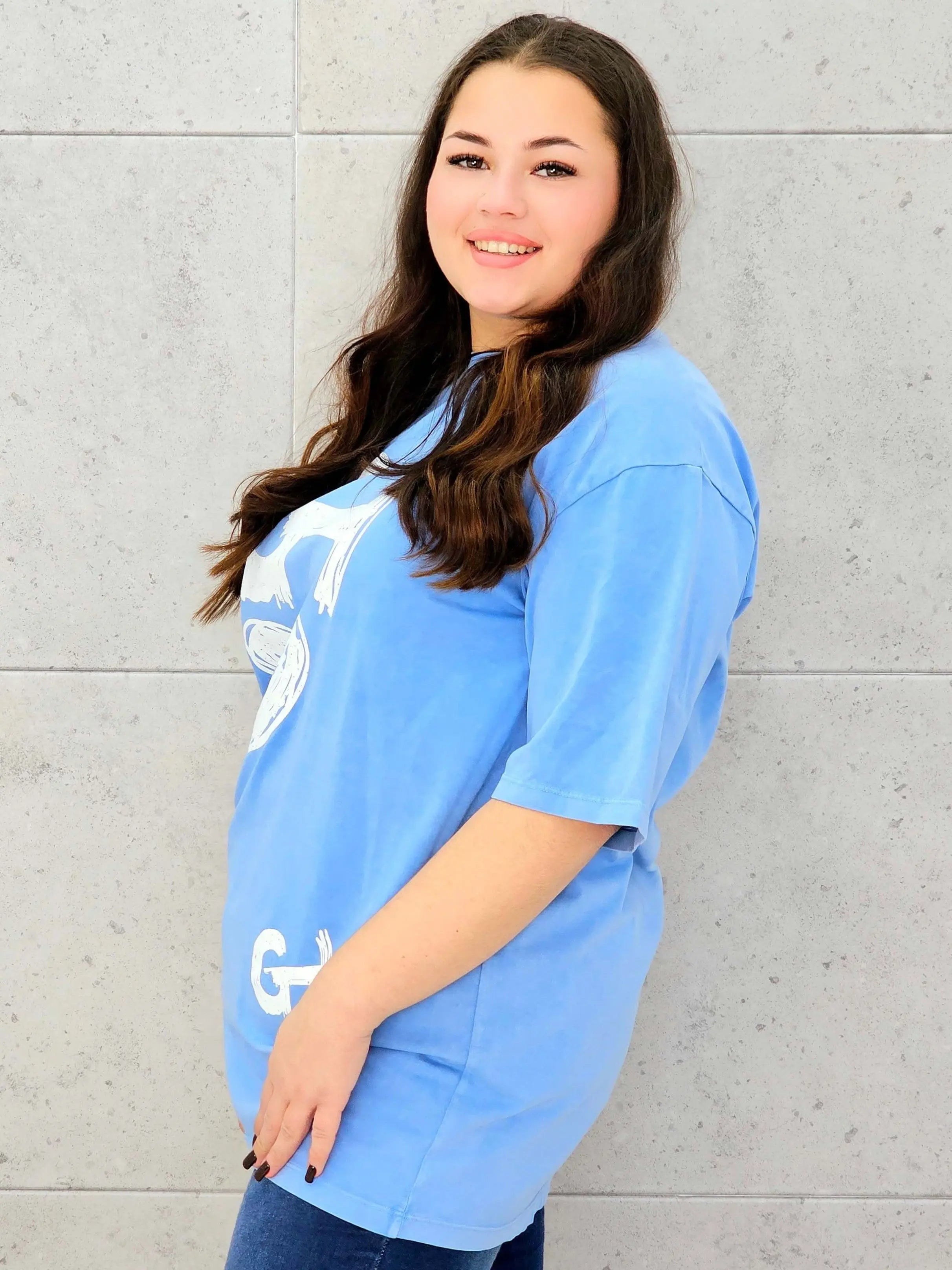 Bluzka z nadrukiem XXL – styl i wygoda w modzie plus size Stylowa XL