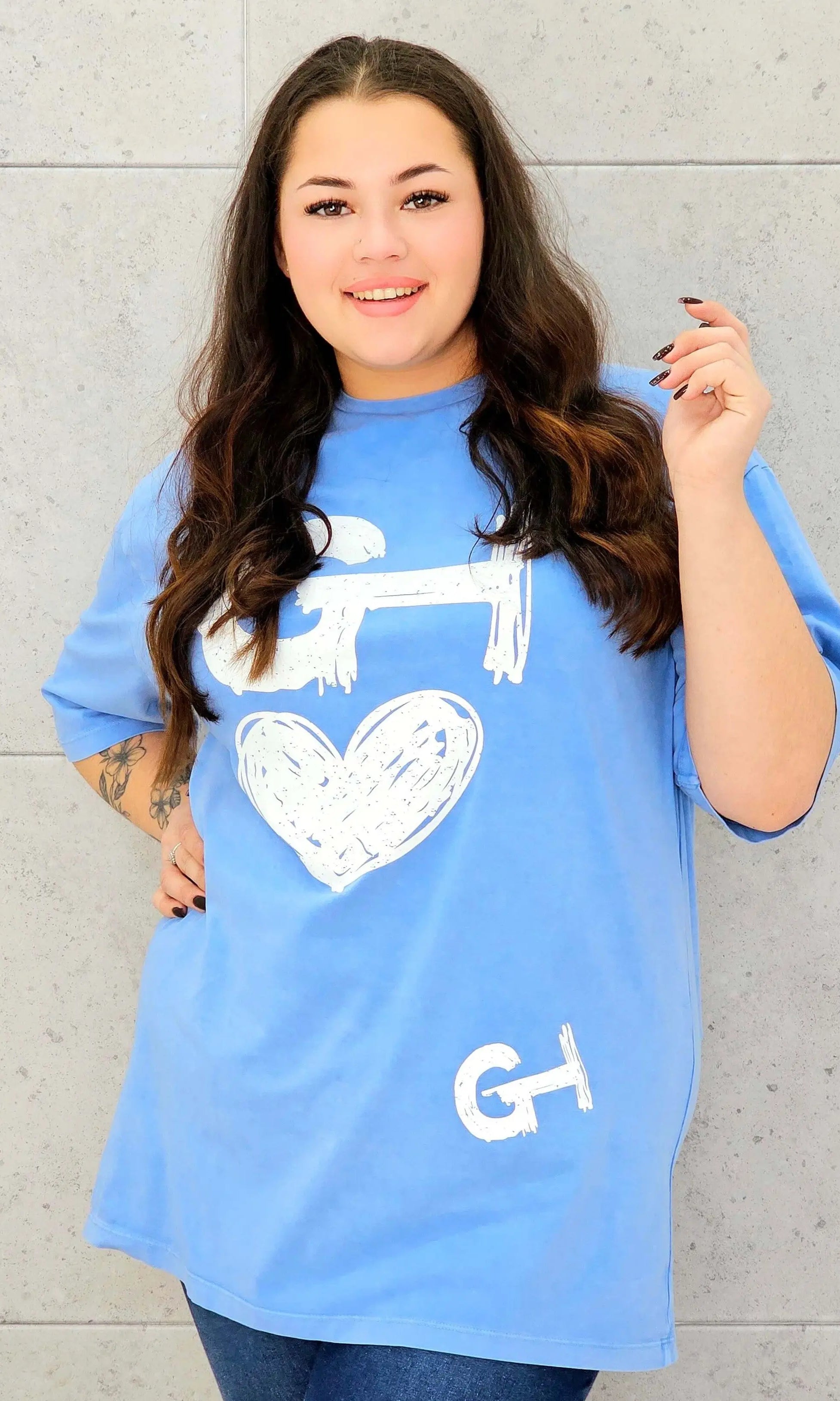 Bluzka z nadrukiem XXL – styl i wygoda w modzie plus size Stylowa XL