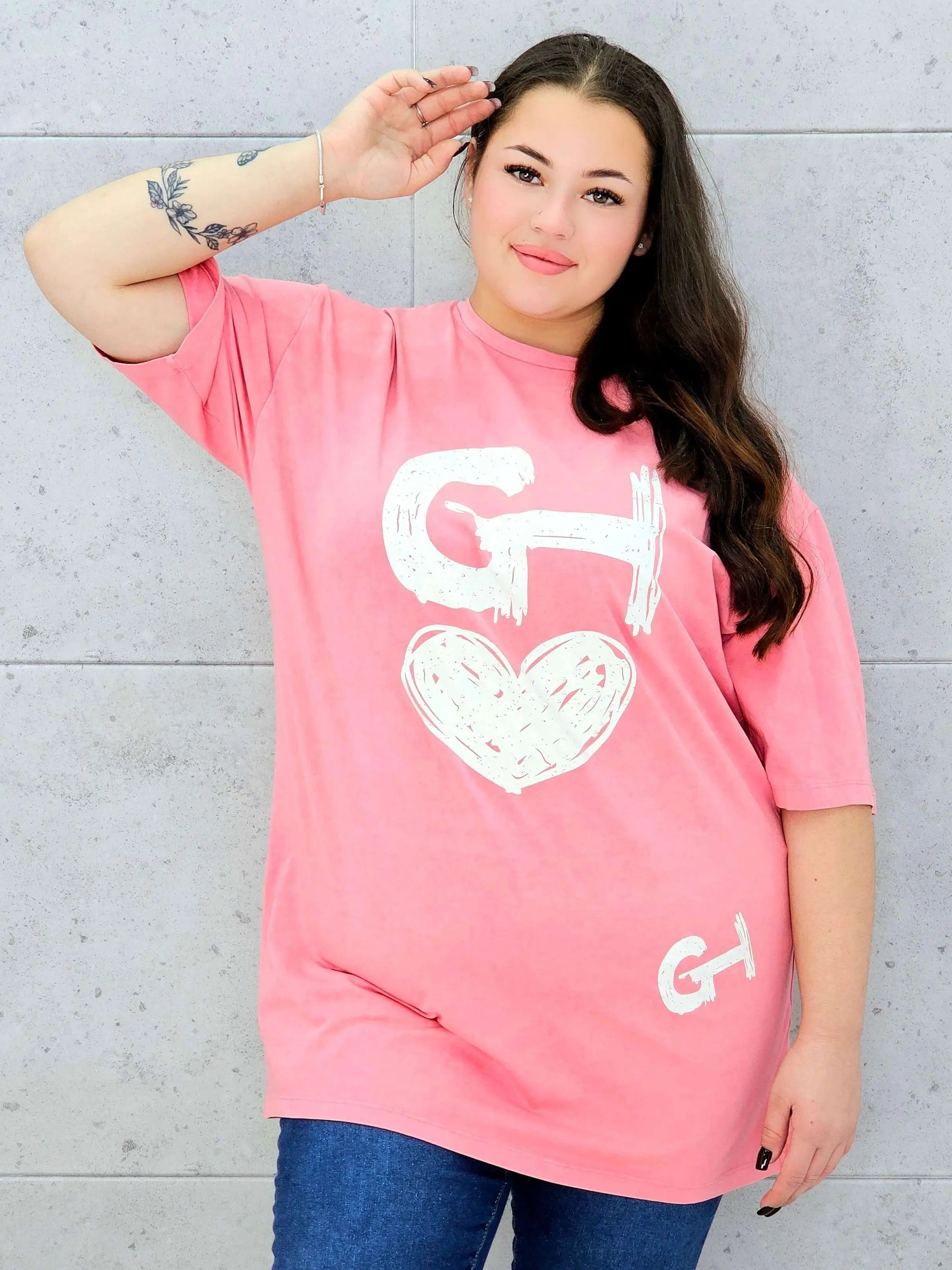 Bluzka z nadrukiem XXL – styl i wygoda w modzie plus size Stylowa XL