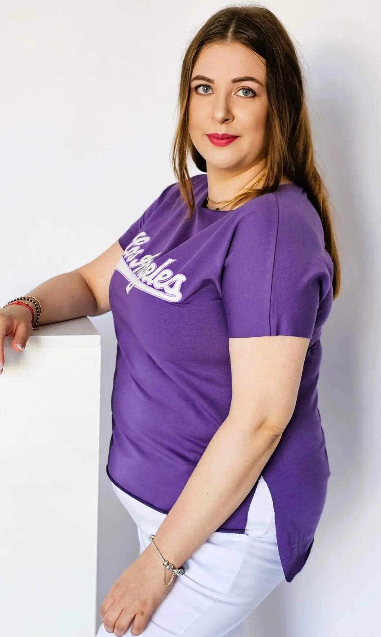 Bluzka z napisem haftowanym - fiolet Stylowa XL