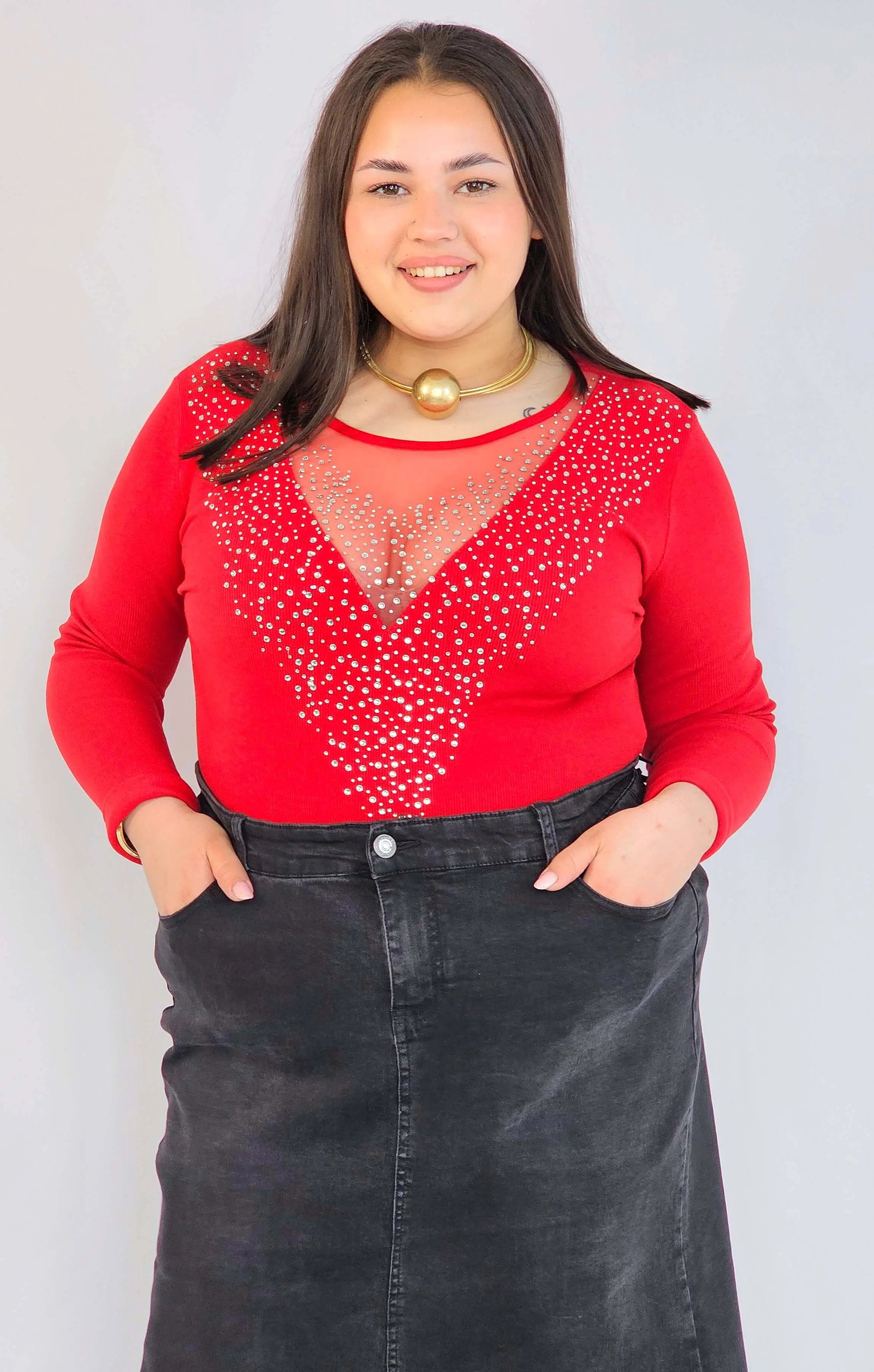 Body plus size – czerwone body damskie XXL z siateczką i zdobieniem Stylowa XL