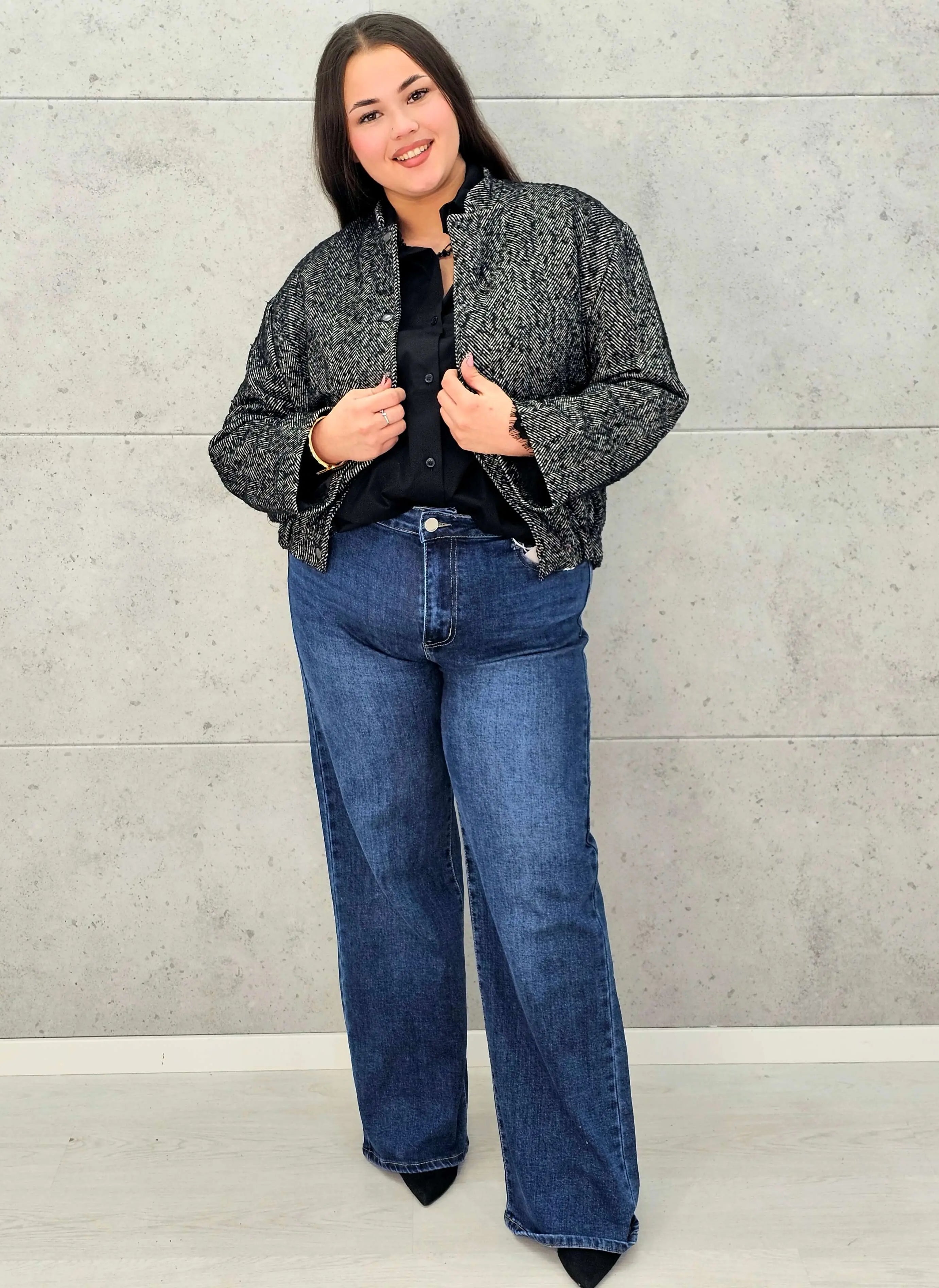 Bomberka plus size – modna i wygodna kurtka dla każdej kobiety Stylowa XL