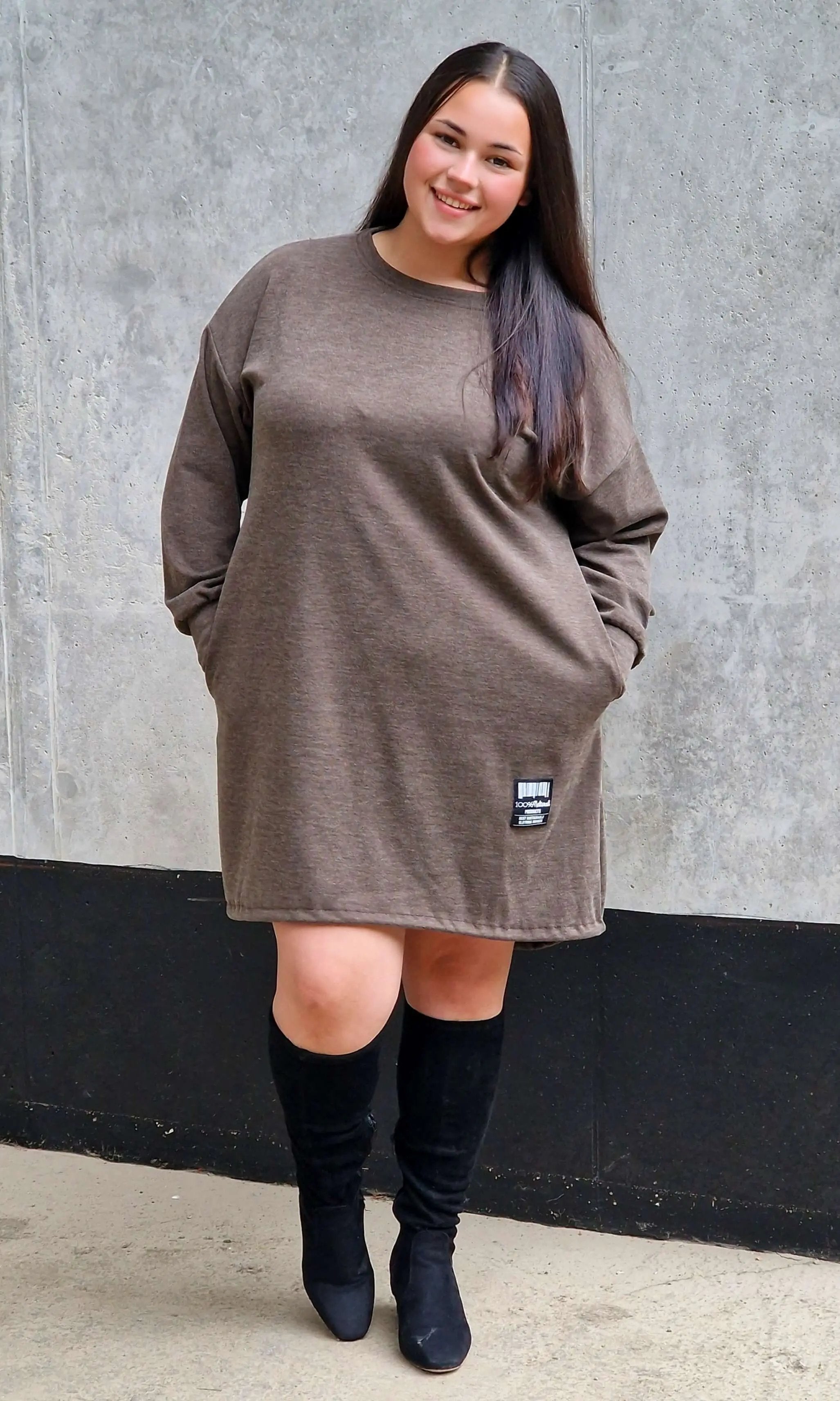 Brązowa tunika oversize z długim rękawem, dołem ściągacz Stylowa XL