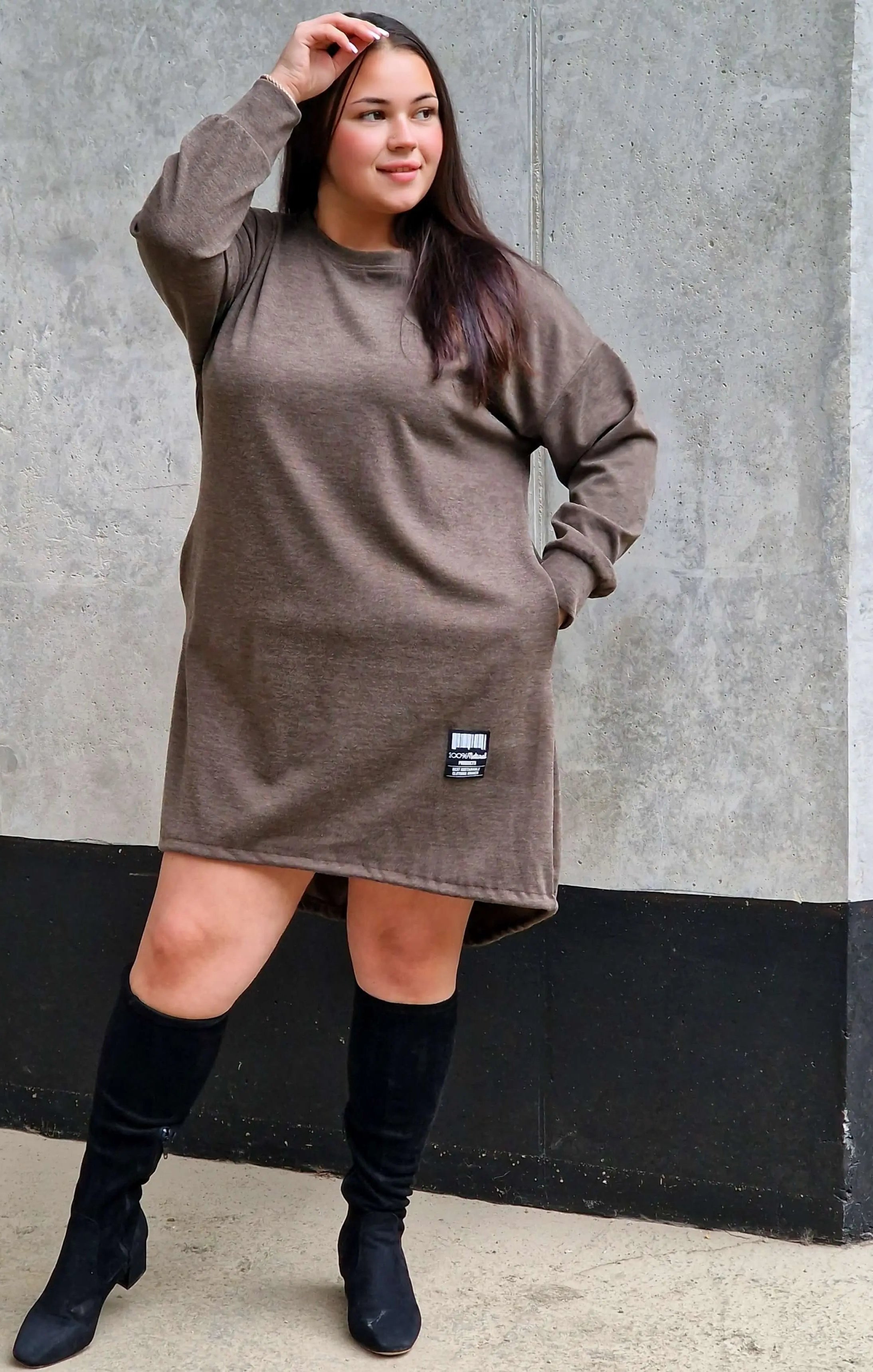 Brązowa tunika oversize z długim rękawem, dołem ściągacz Stylowa XL
