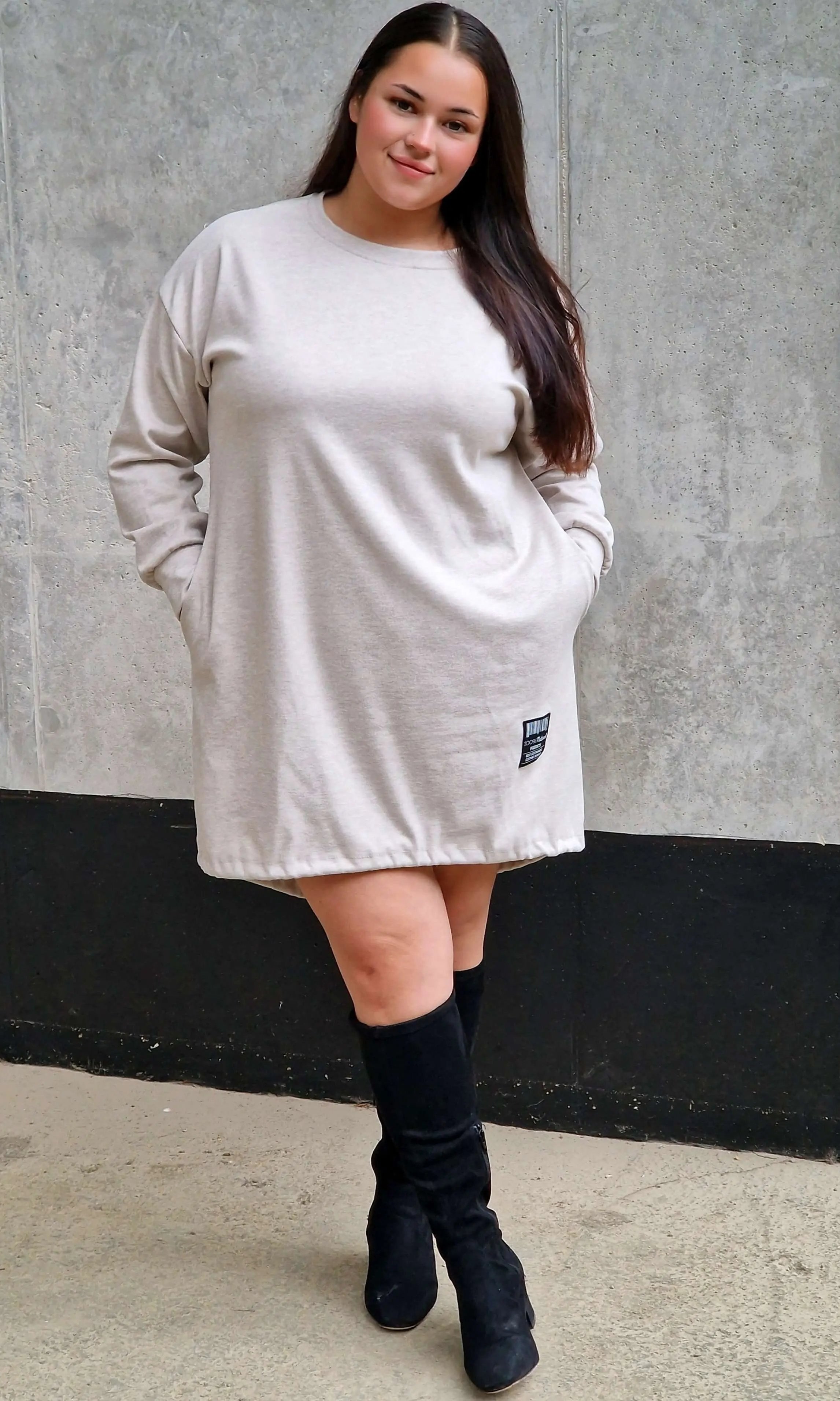 Brązowa tunika oversize z długim rękawem, dołem ściągacz Stylowa XL