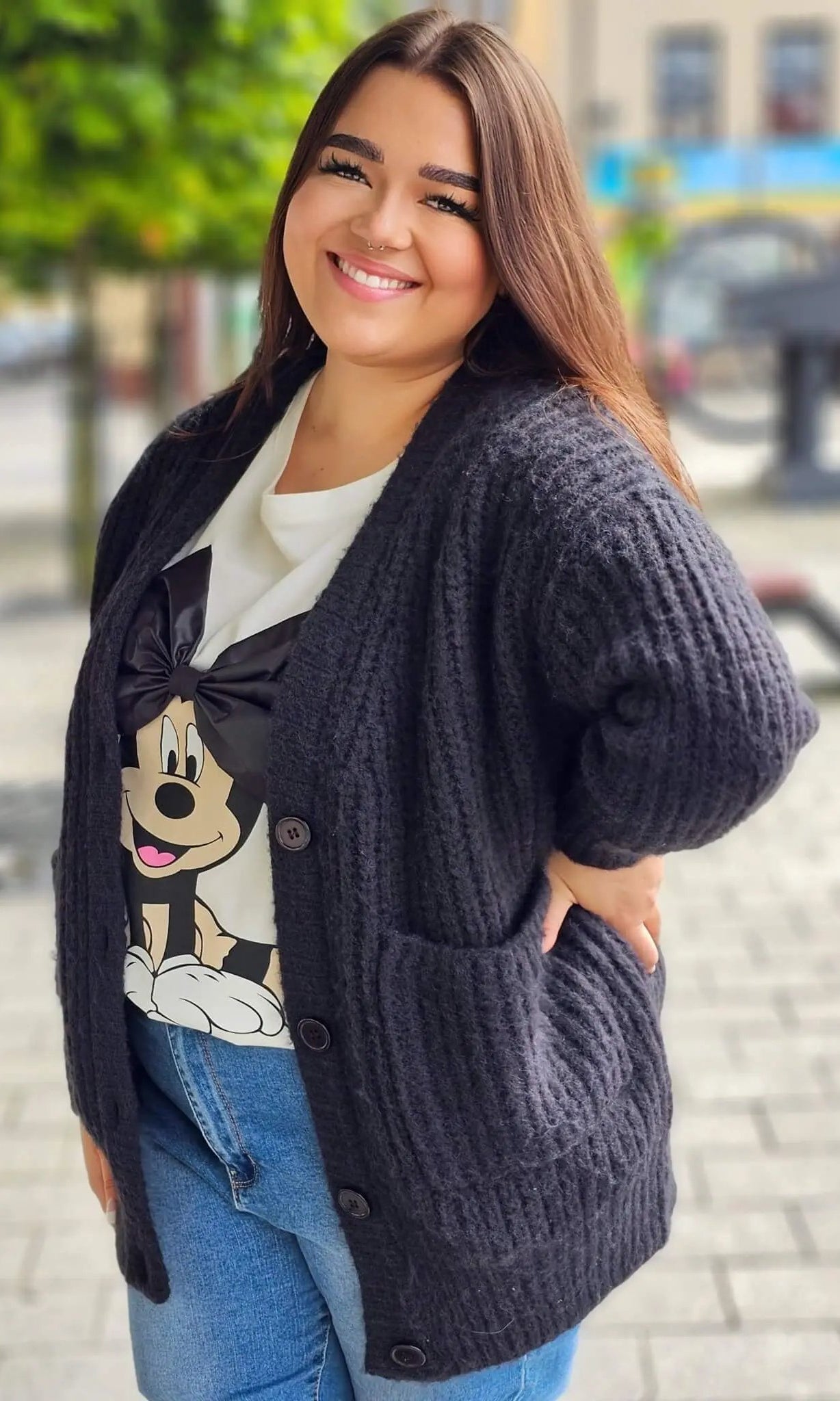 Ciepły czarny kardigan z kieszeniami Stylowa XL