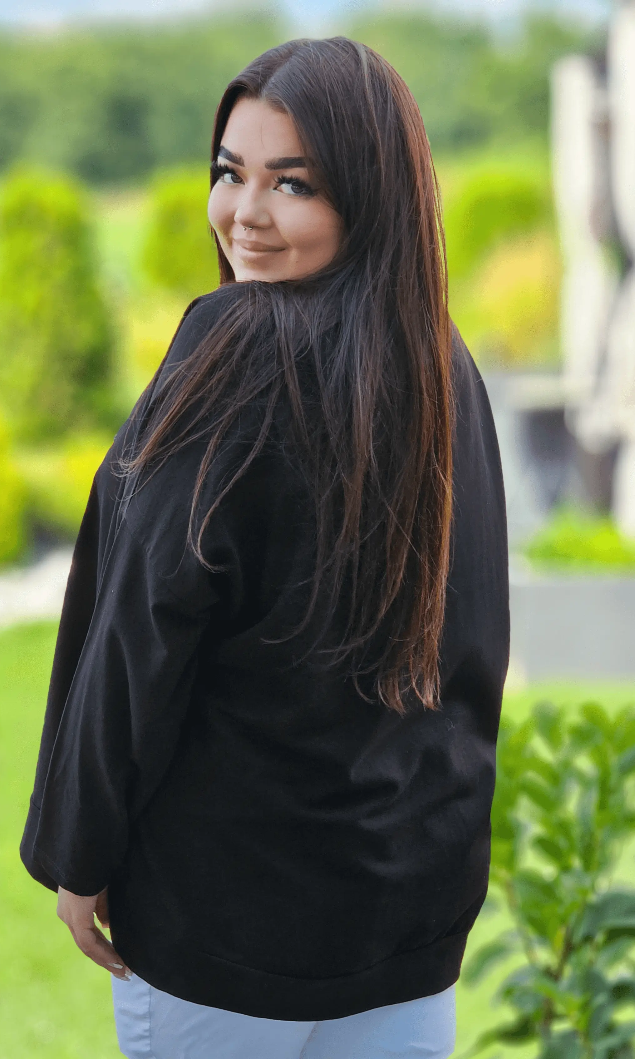 Czarna bluza z nadrukiem balerinek Stylowa XL