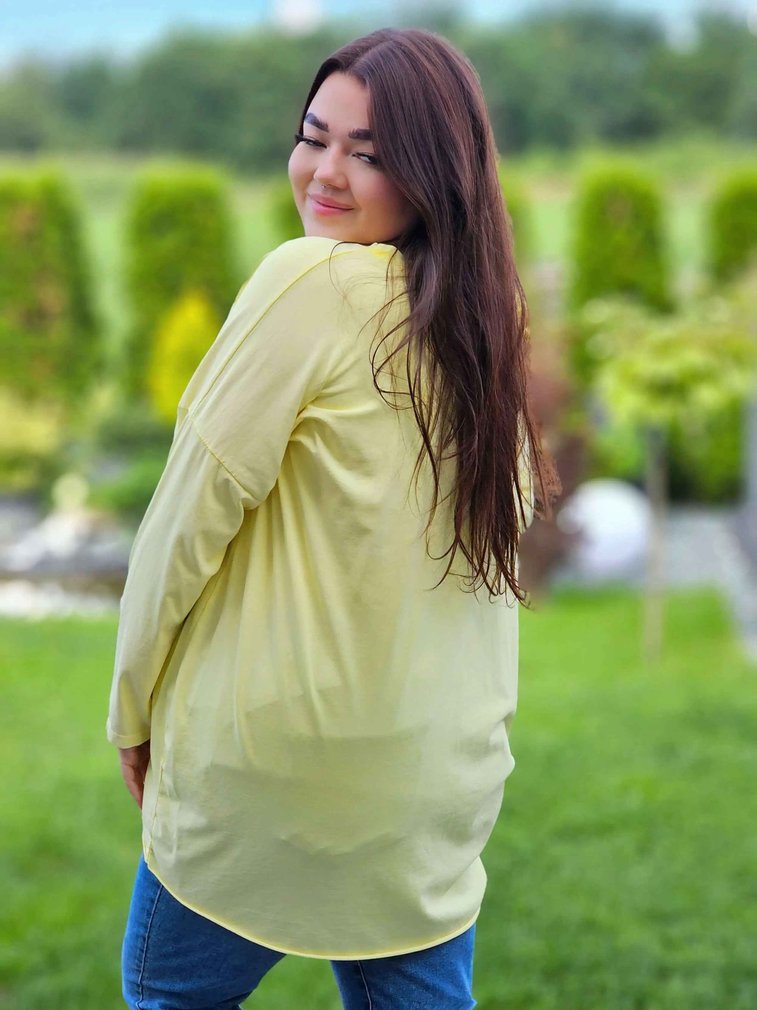 Damska bluzka oversize z lekkim, zwiewnym krojem Stylowa XL