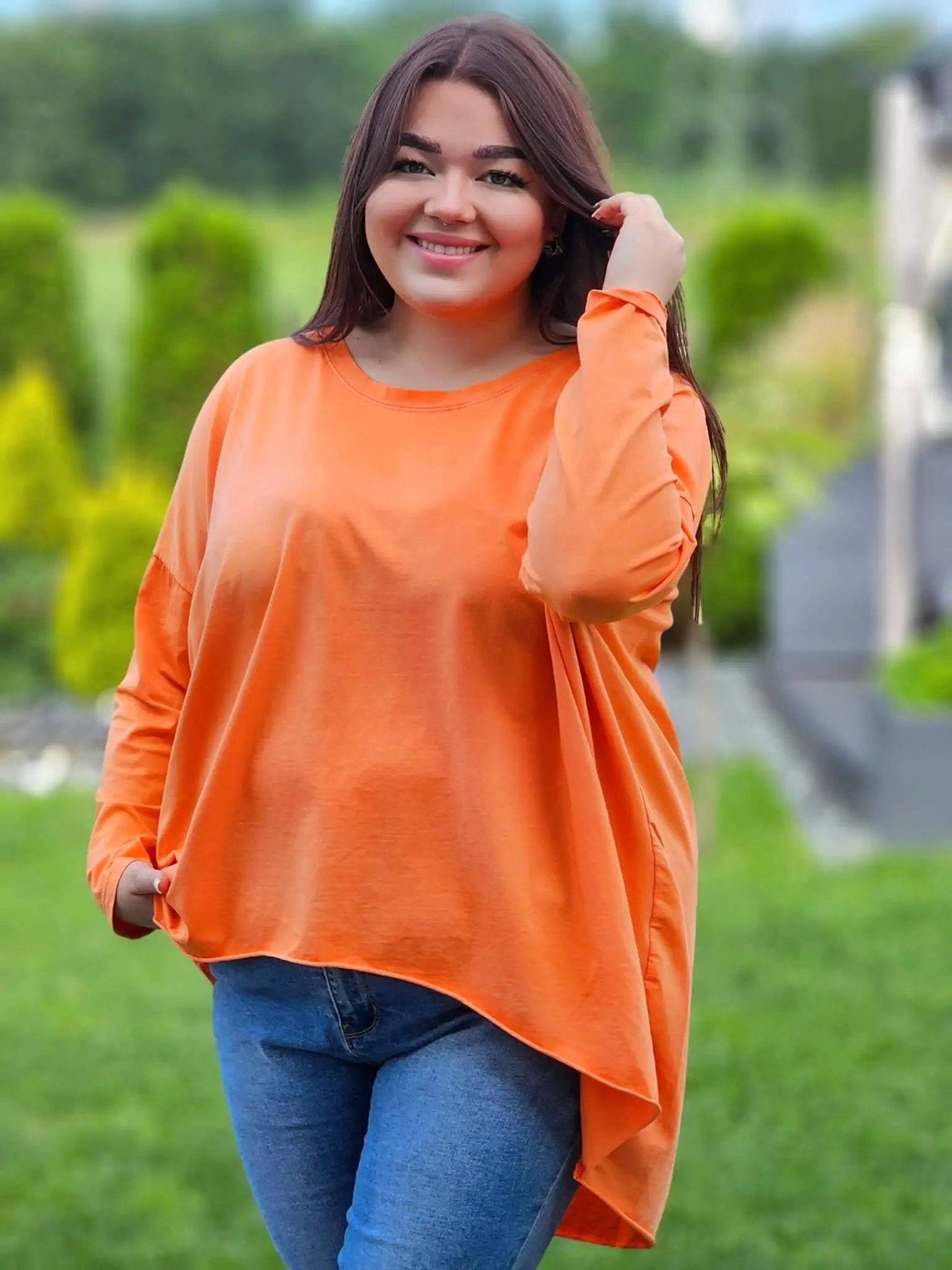 Damska bluzka oversize z lekkim, zwiewnym krojem Stylowa XL