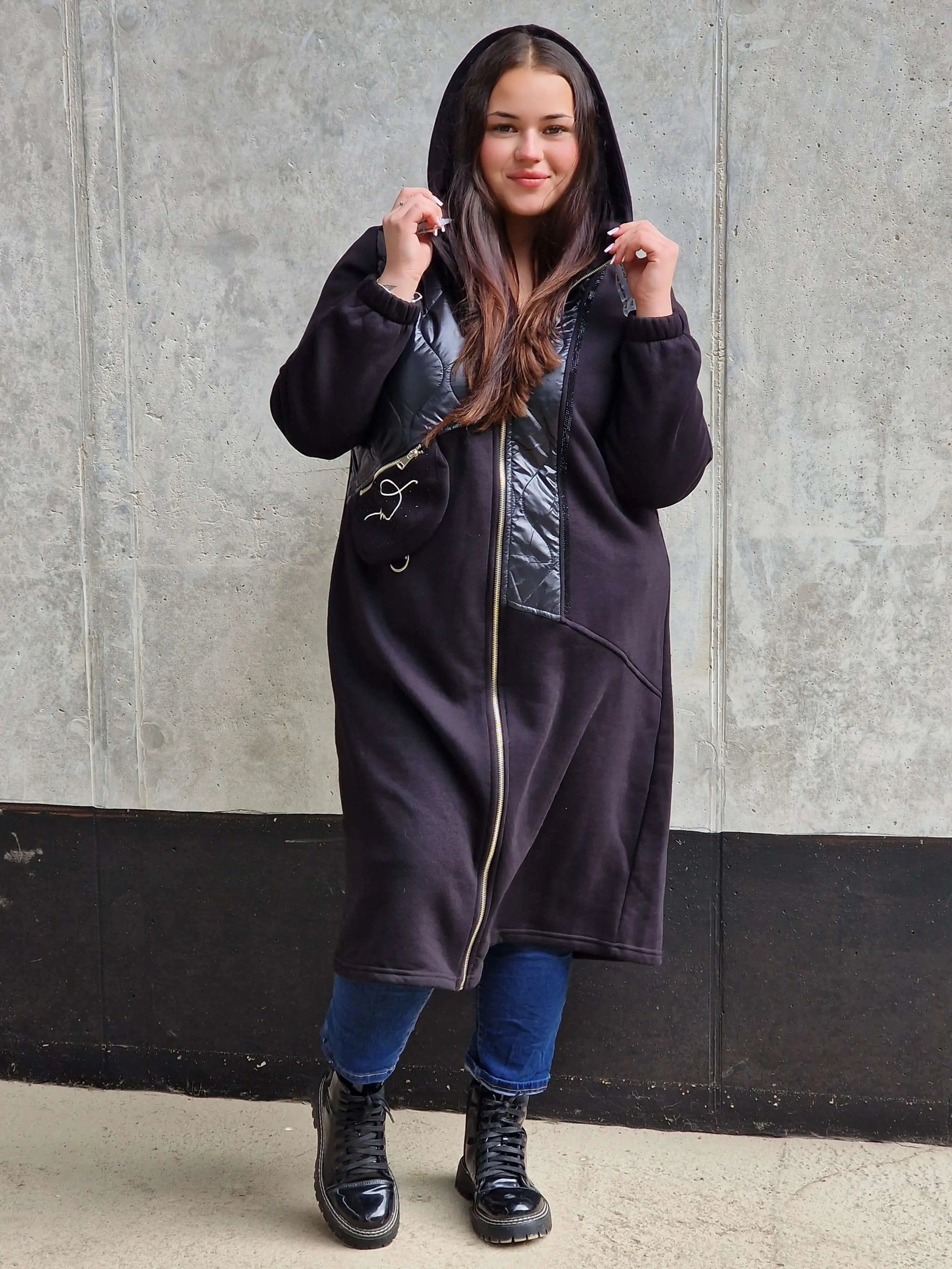 Długa bluza z kapturem-modny i wygodny wybór na każdą okazję Stylowa XL